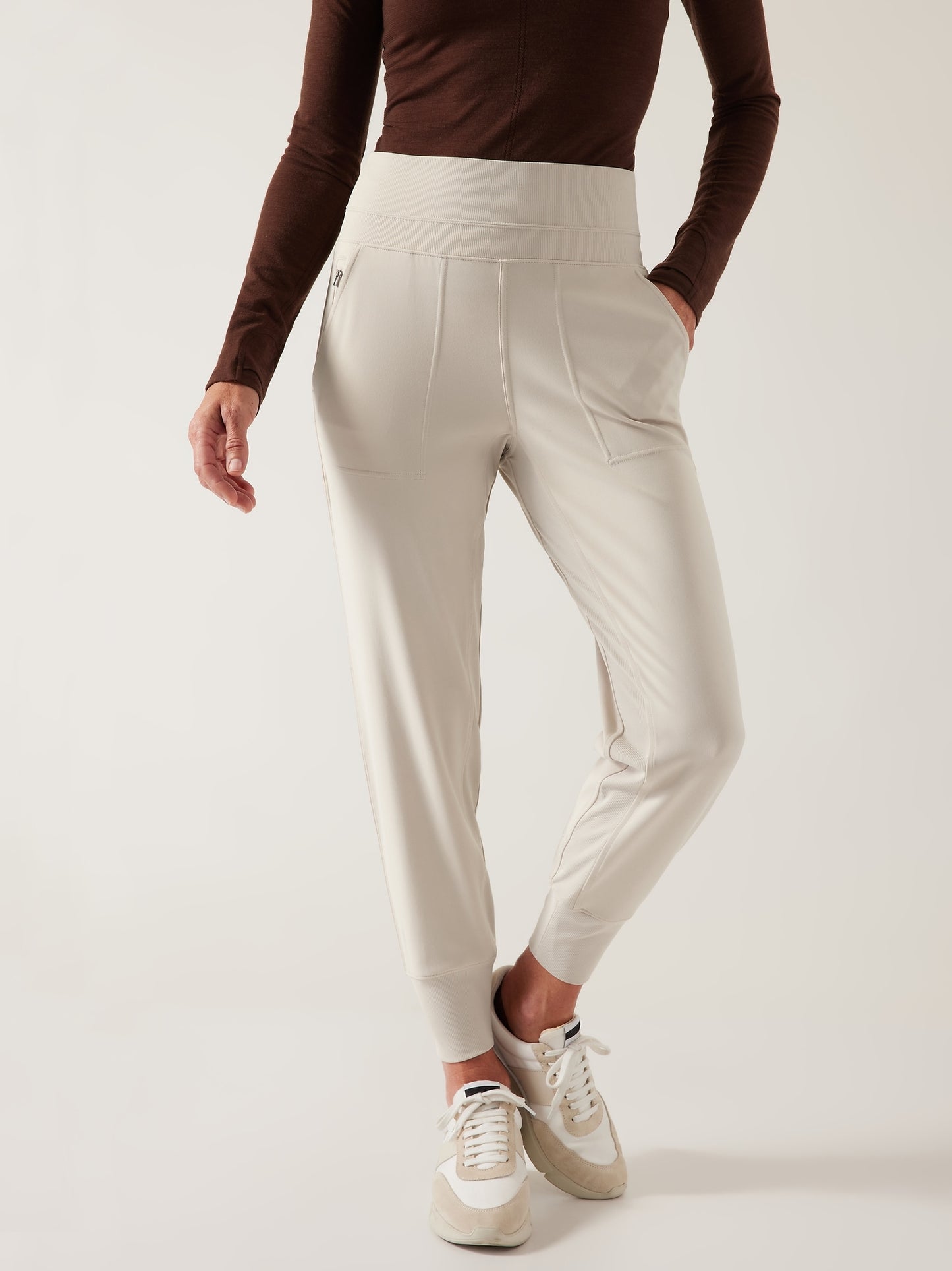 بنطال رياضي فينيسيا بخصر متوسط الارتفاع