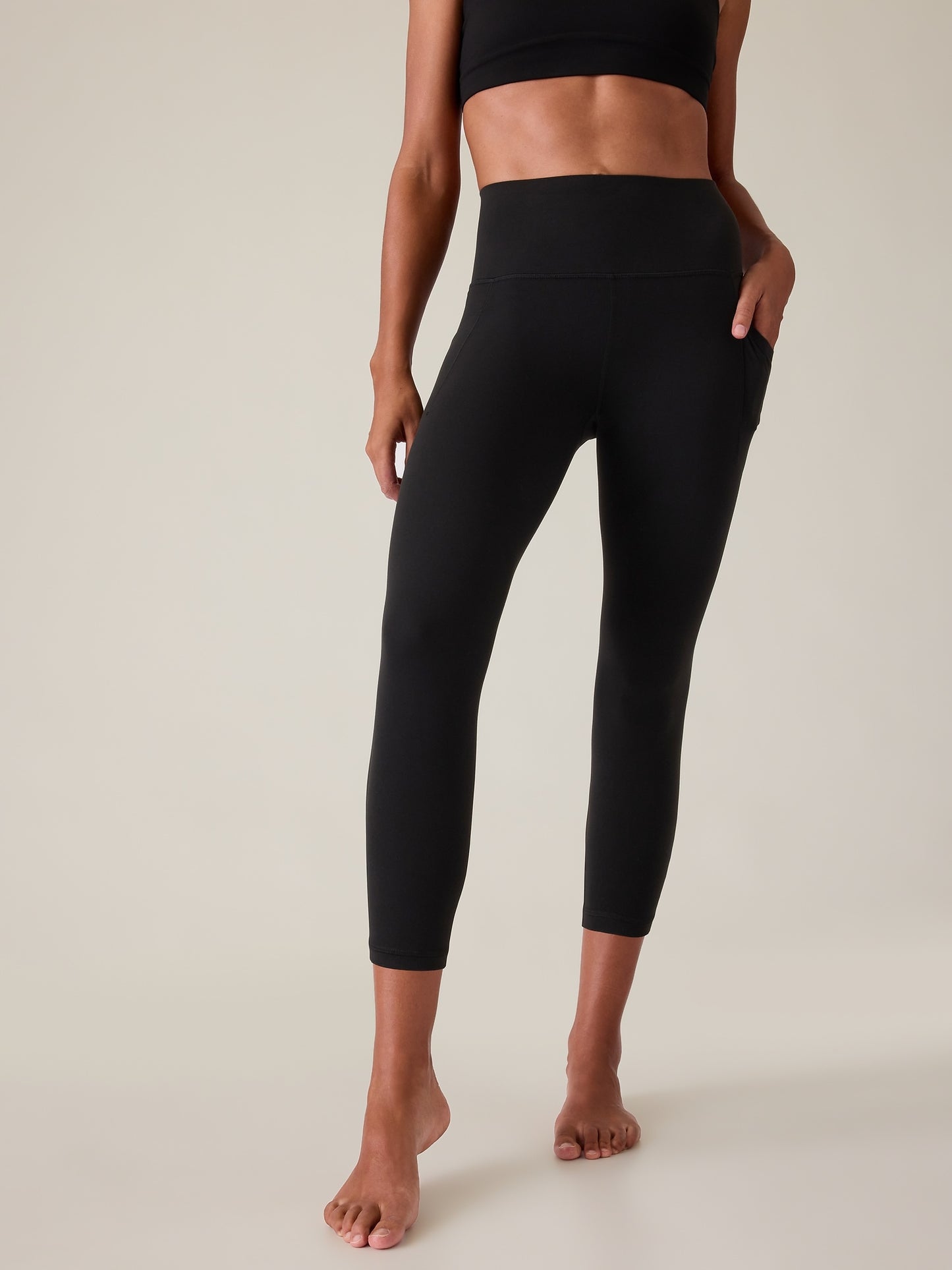 بنطال ساليوتيشن كابري بفتحة جيب مخفي