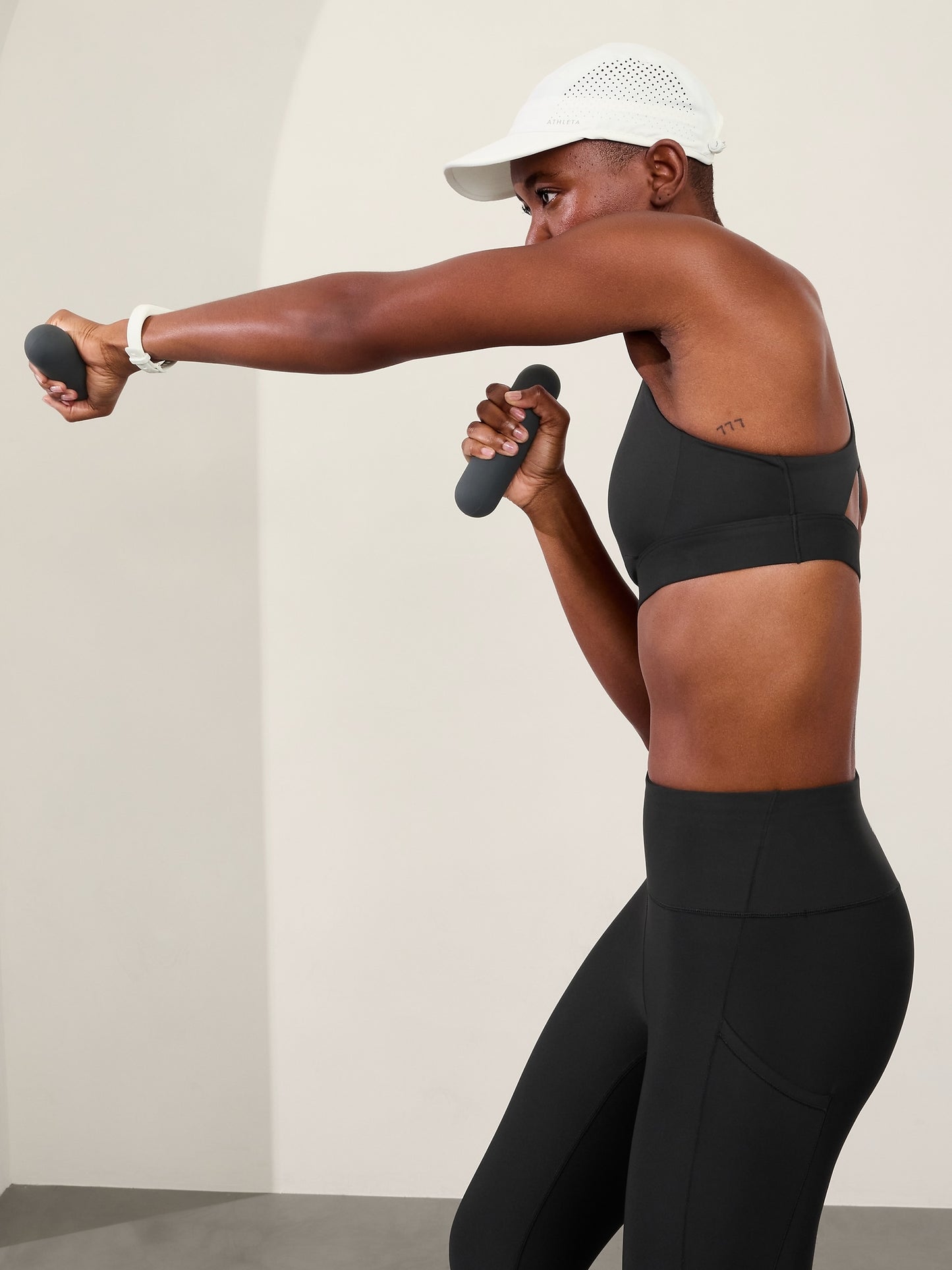 حمالة صدر انترفال بأكواب مقاس A-C