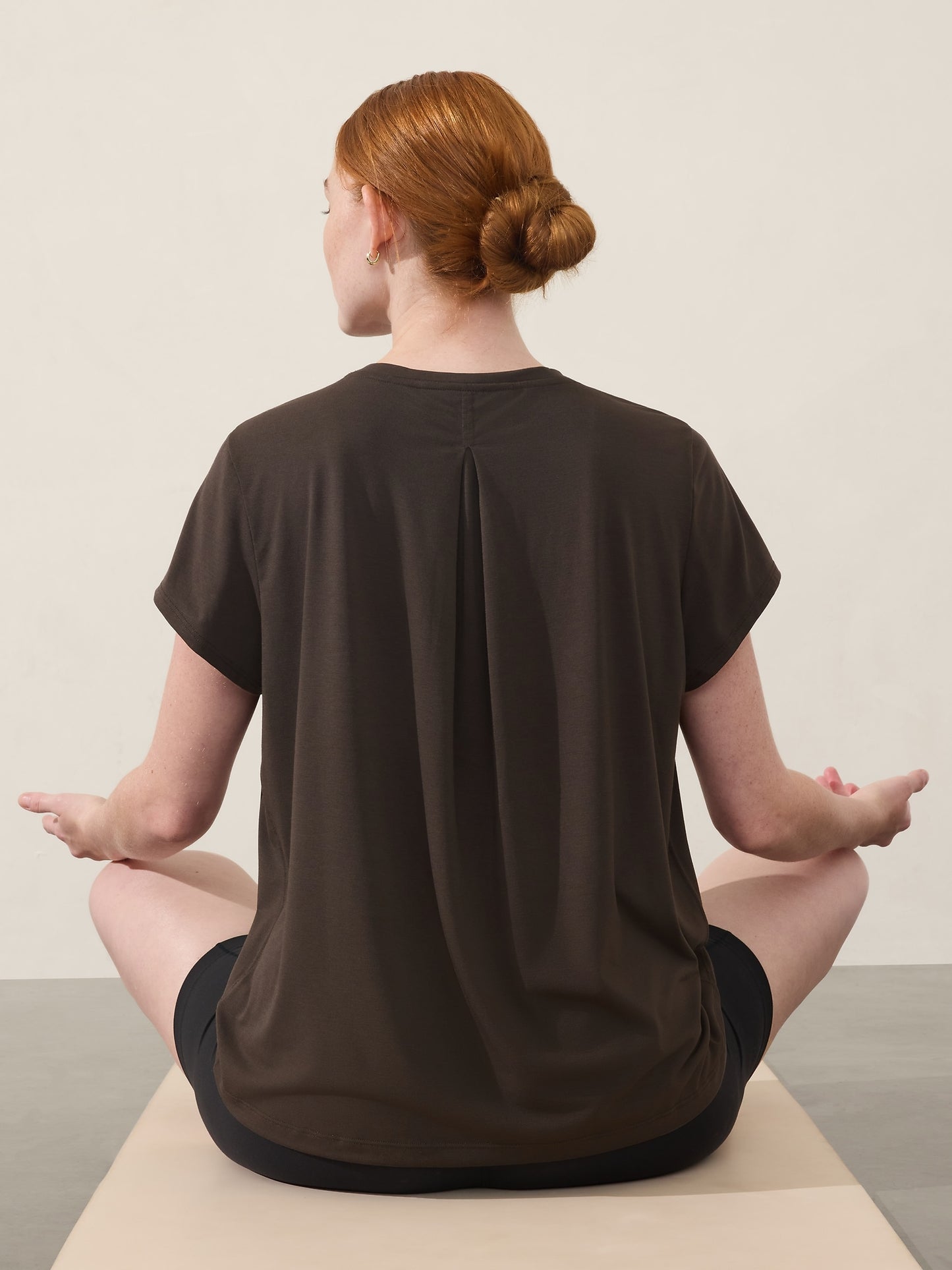 تي شيرت ويز إيز