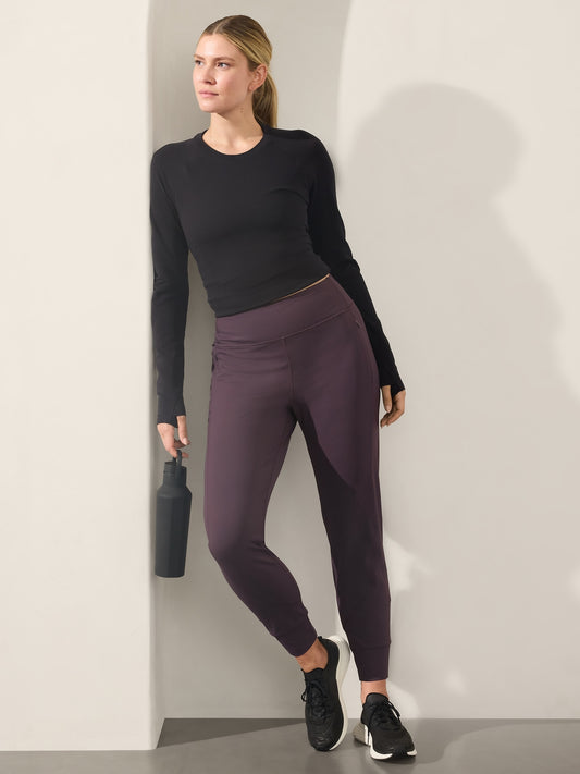 بنطال رياضي رينير بخصر متوسط الارتفاع