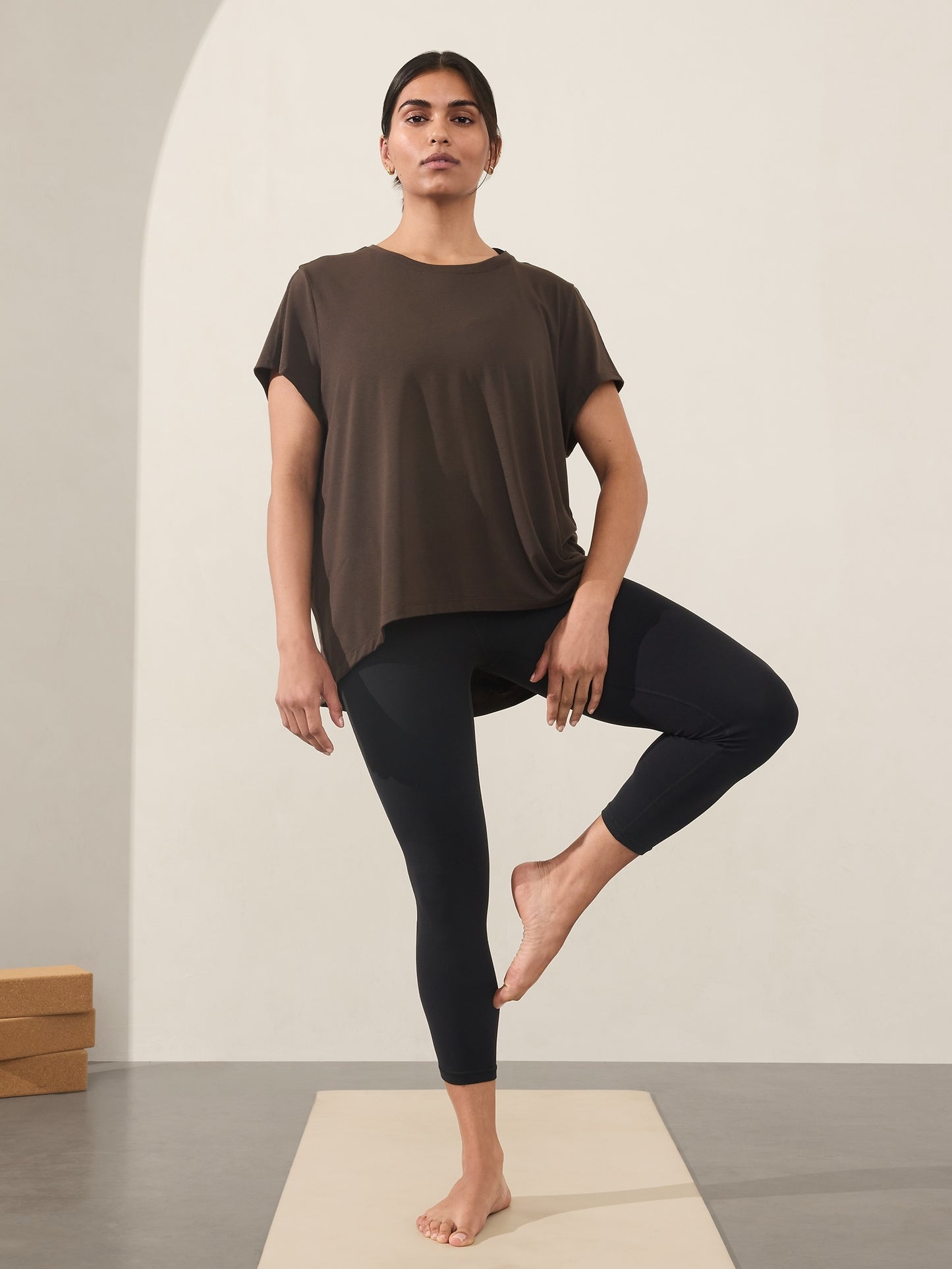 تي شيرت ويز إيز