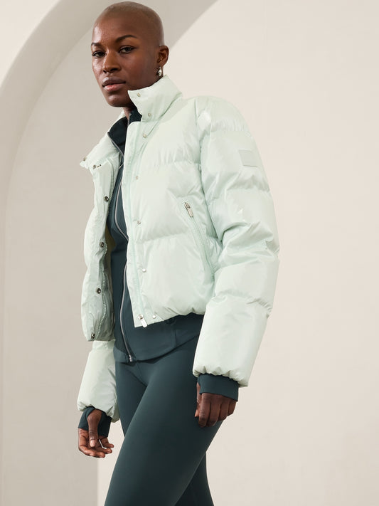 سترة سوميت قصيرة منتفخة لامعة