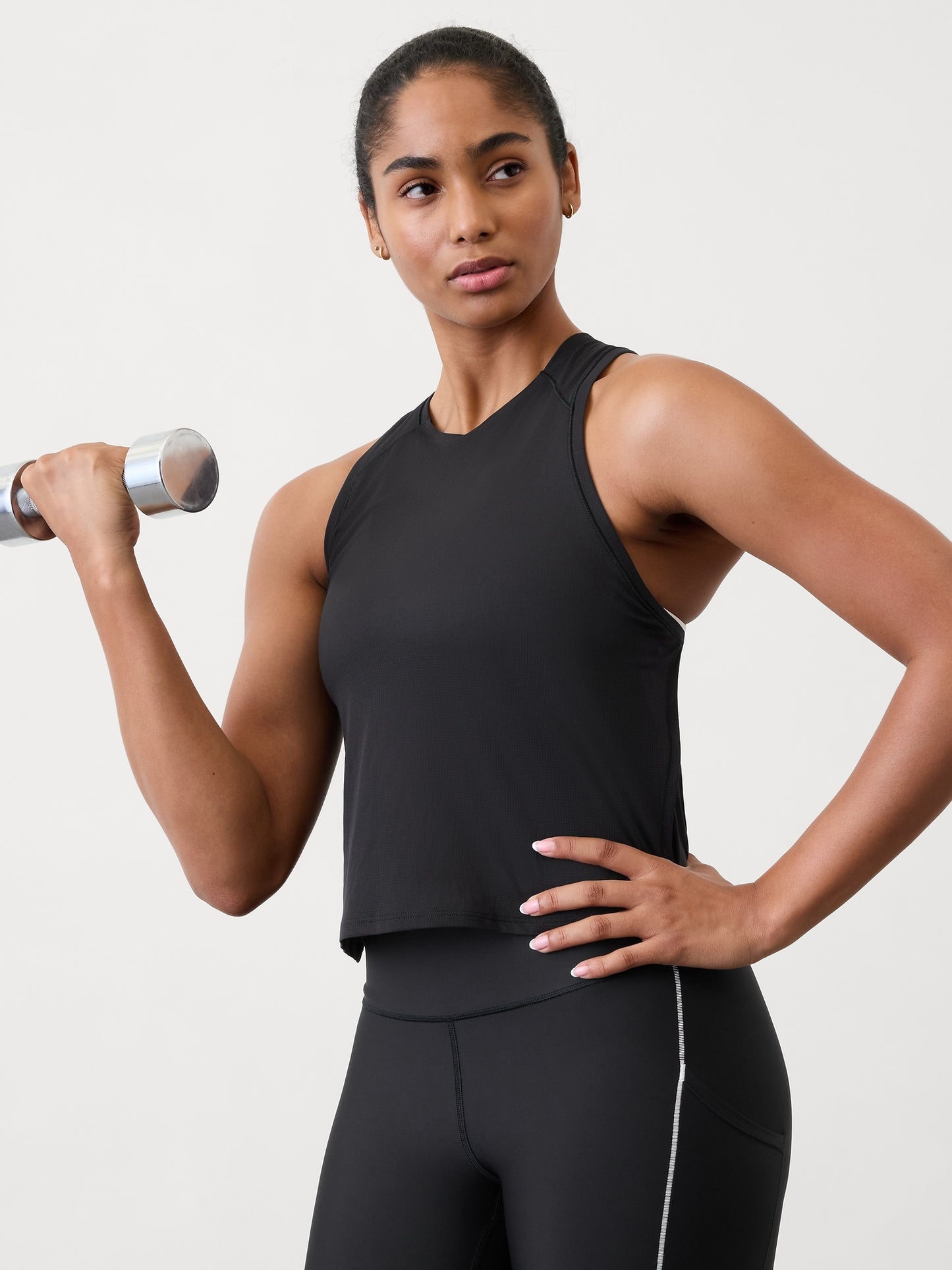 بلوزة جريد محبوكة بدون أكمام