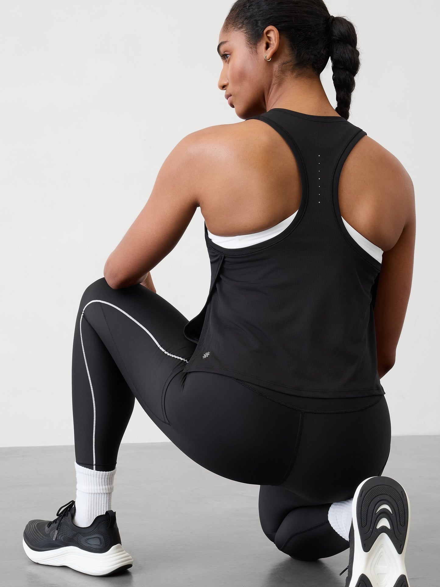 بلوزة جريد محبوكة بدون أكمام