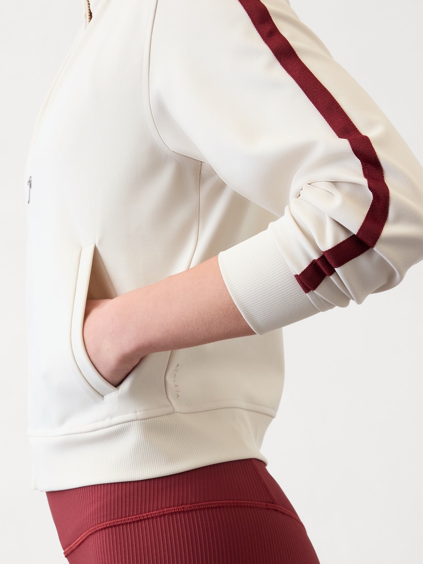 سترة فينيش لاين