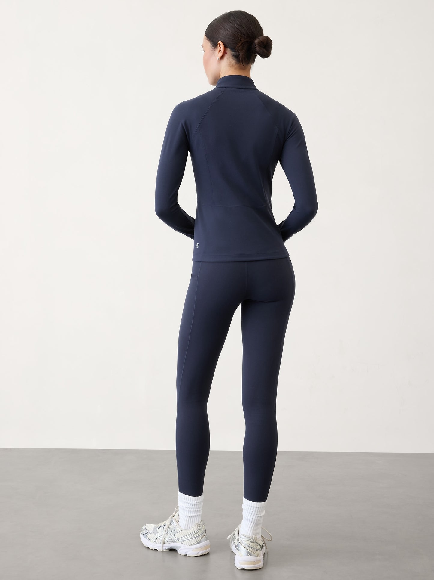 سترة ساليوتيشن 2.0