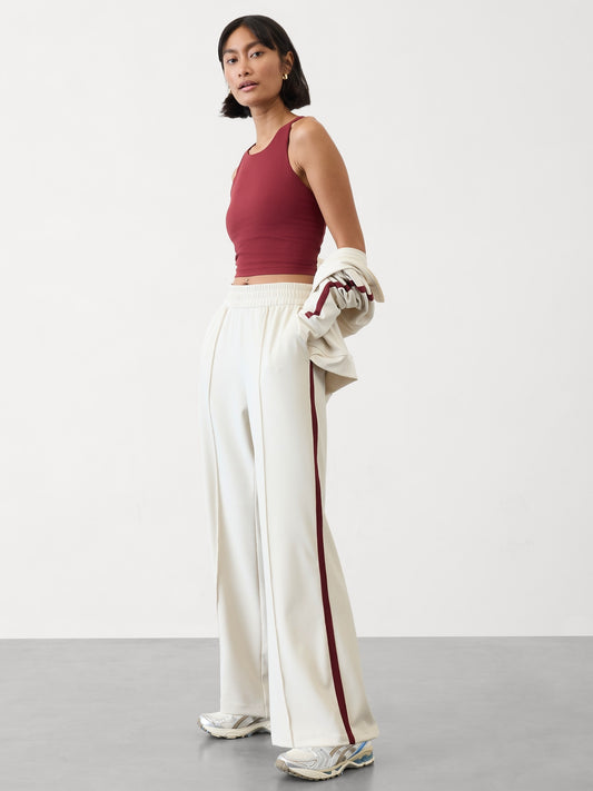 بنطال فينيش لاين تراك بخصر متوسط الارتفاع