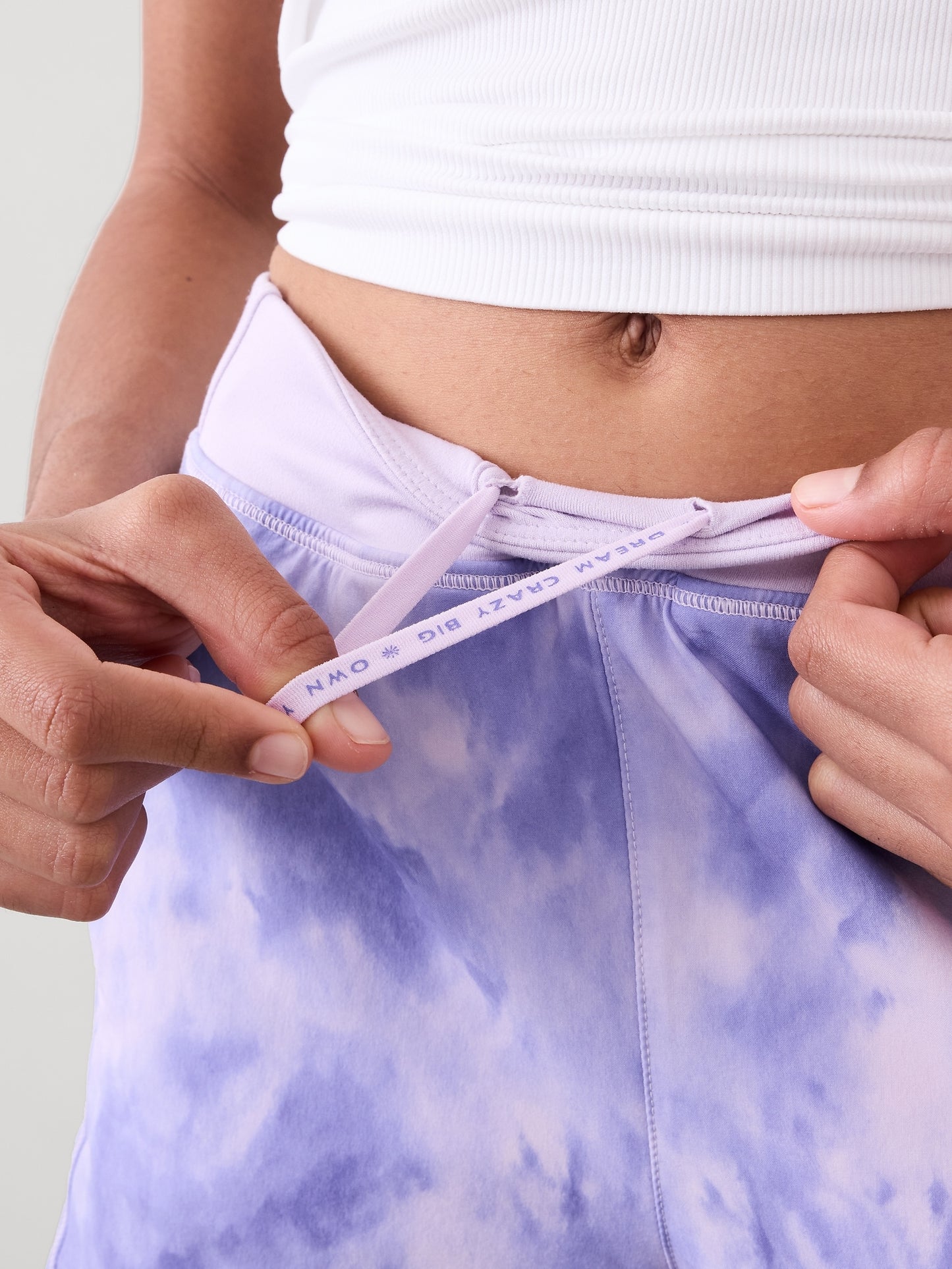 شورت أثليتا جيرل أون يور مارك 2.5 بوصة