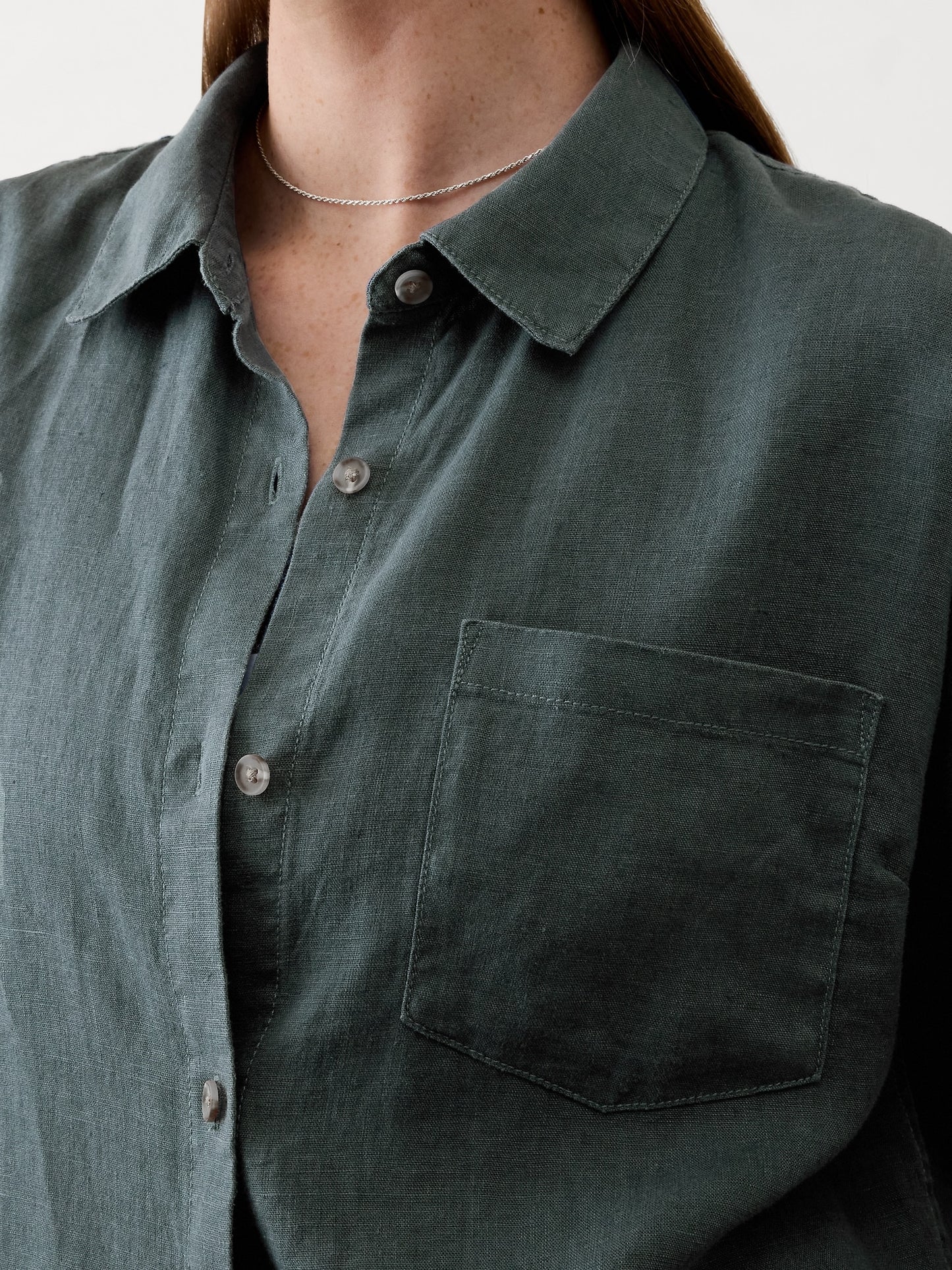 قميص ريتريت كتان بأكمام قصيرة