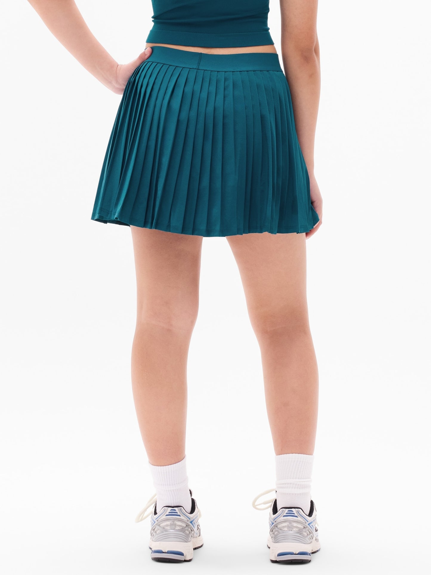 Athleta Girl New Pleat Perfect Skort