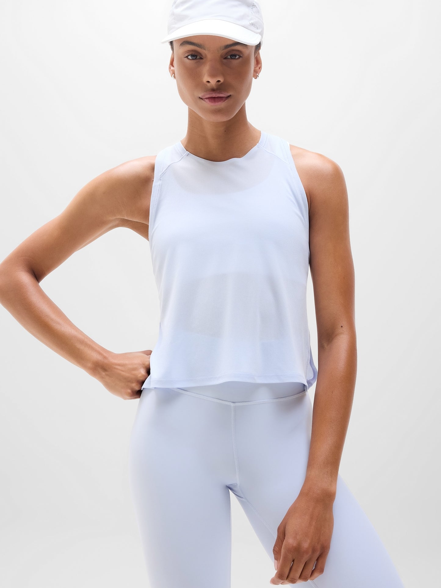 بلوزة جريد محبوكة بدون أكمام