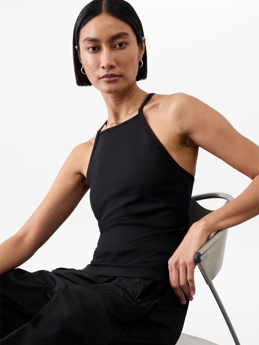 بلوزة سيجنتشر مضلعة بدون أكمام مع حمالة صدر مدمجة