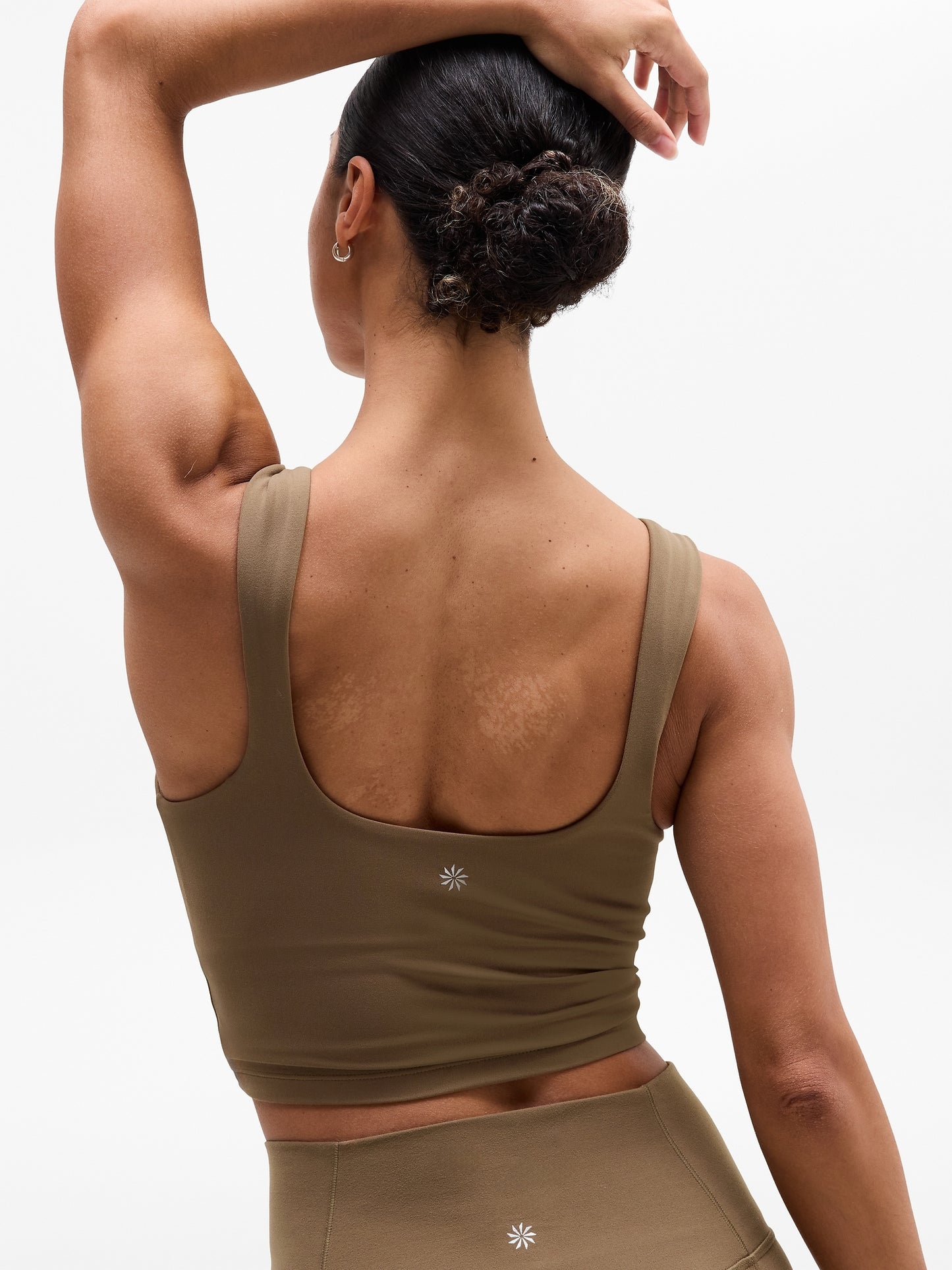 Transcend Square Neck Crop Sports Bra D-DD