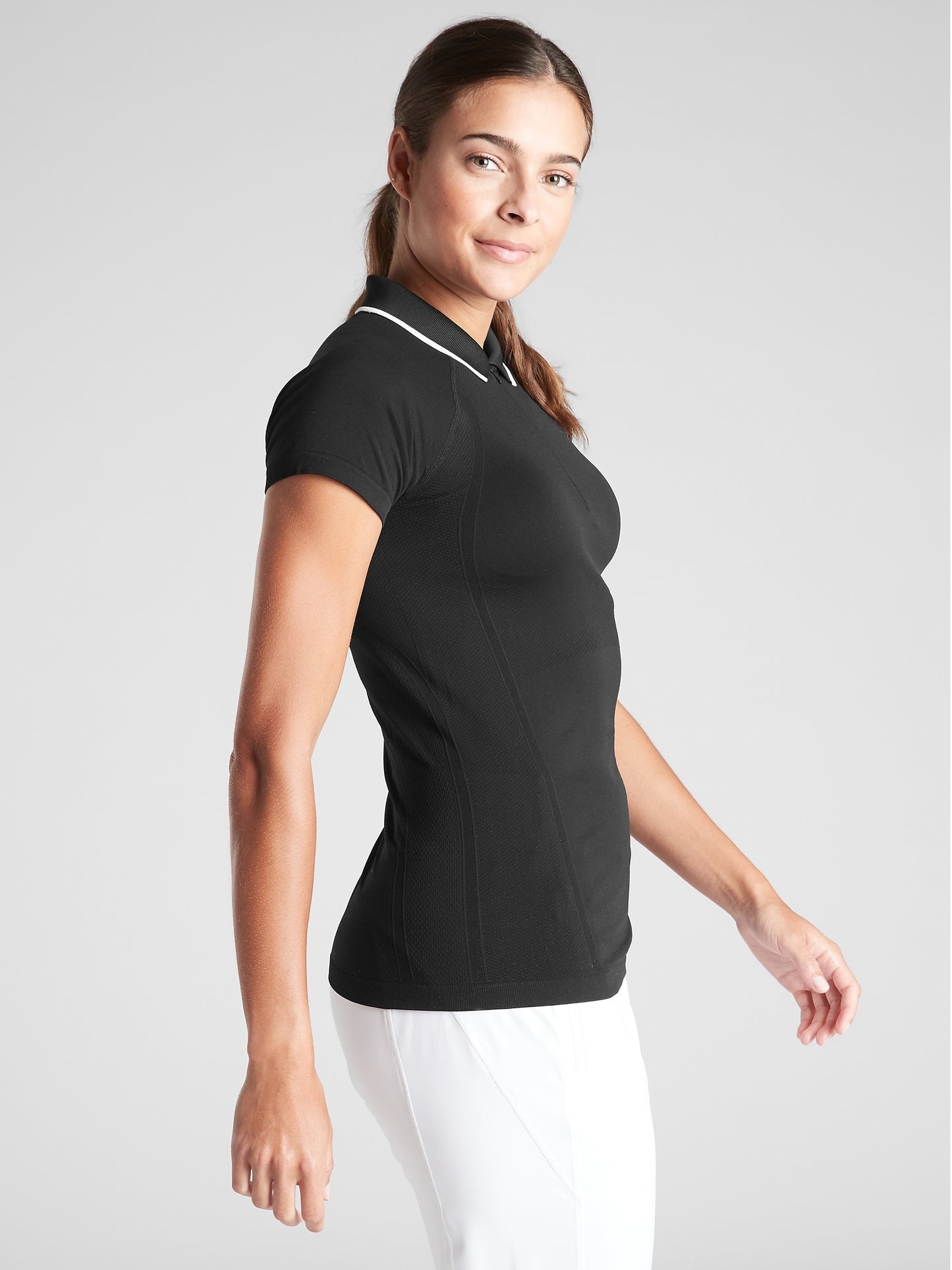 Momentum Seamless Polo Tee