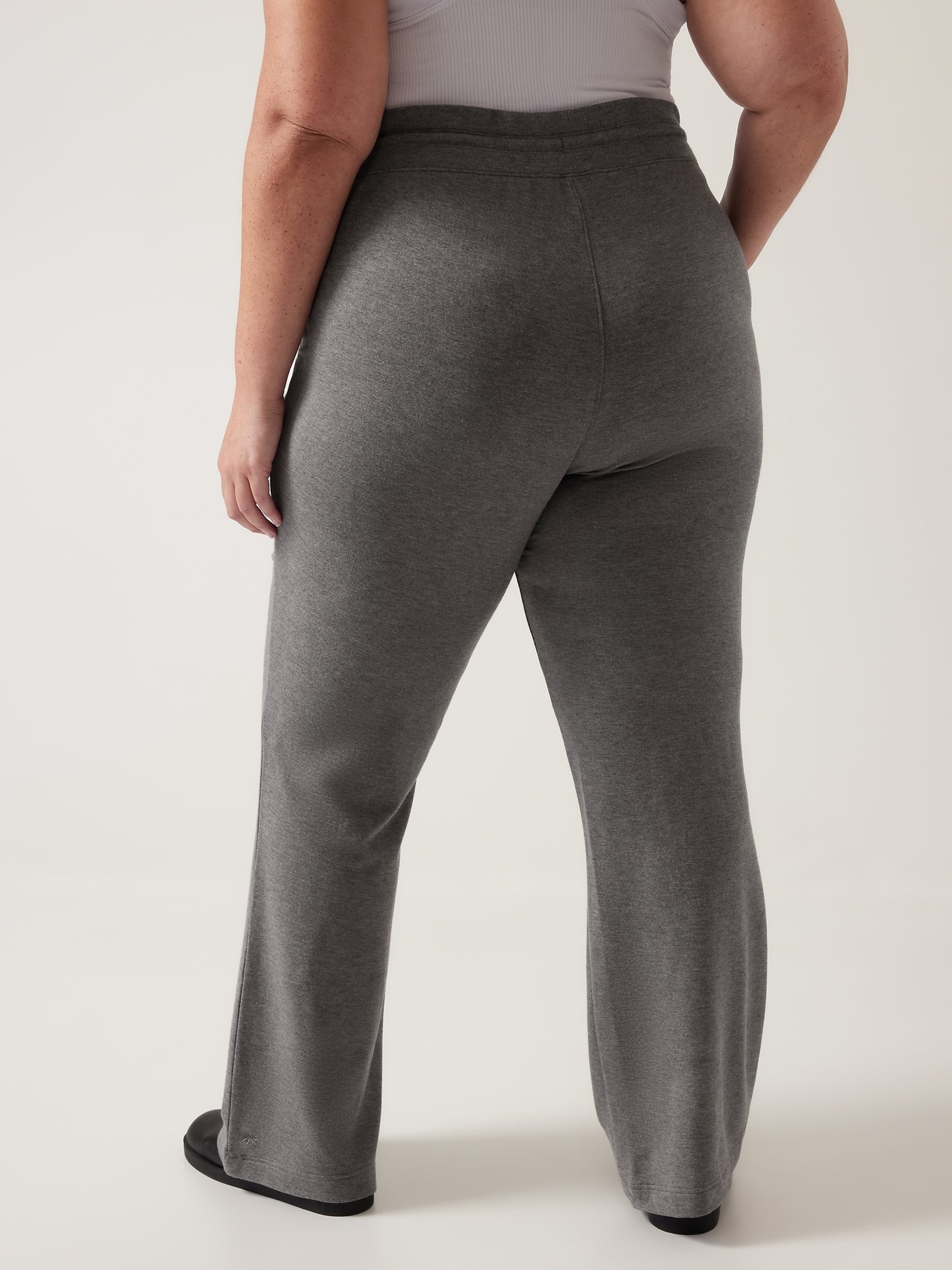 Balance Flare Pant