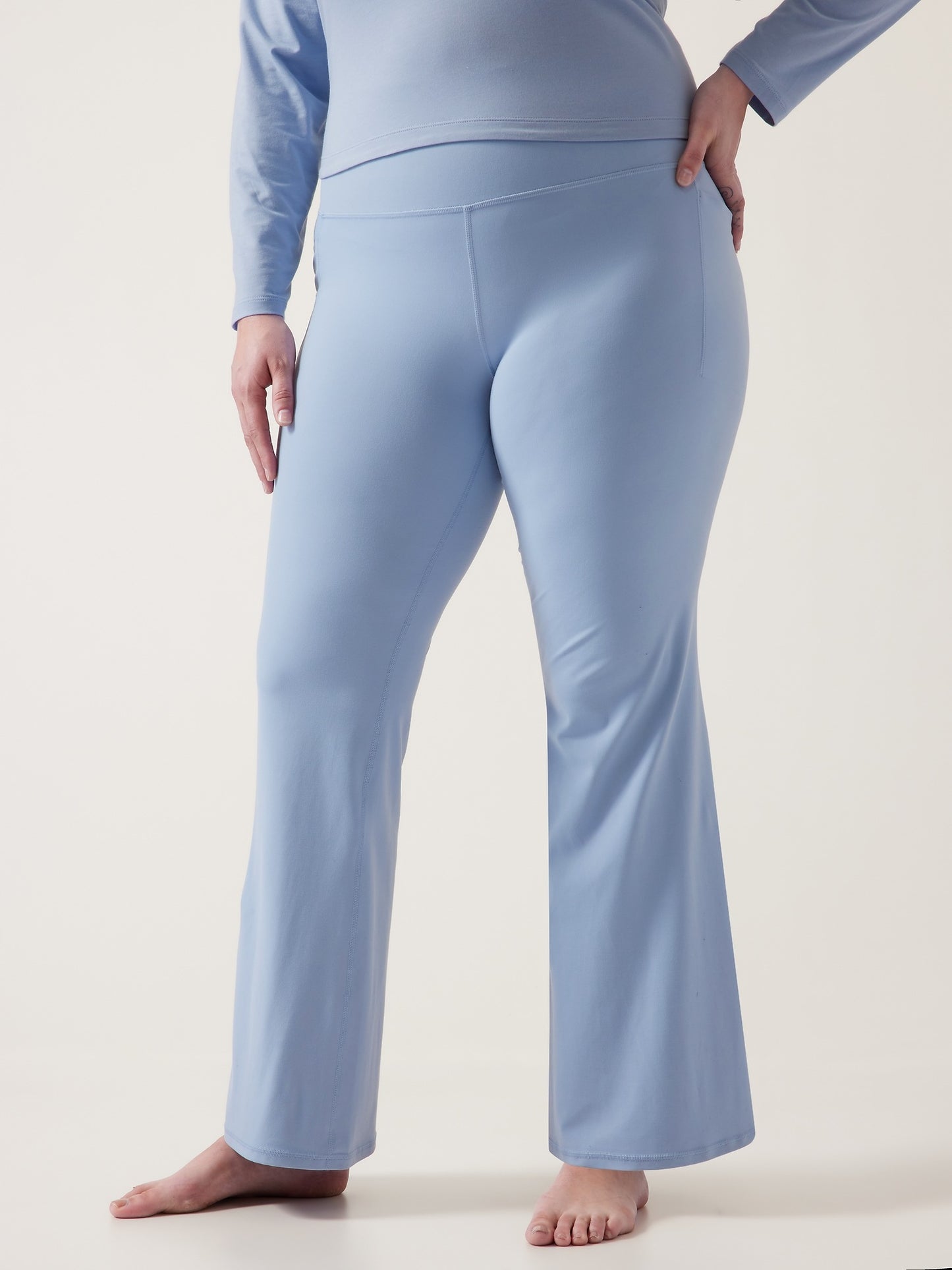 Salutation Stash Flare Pant