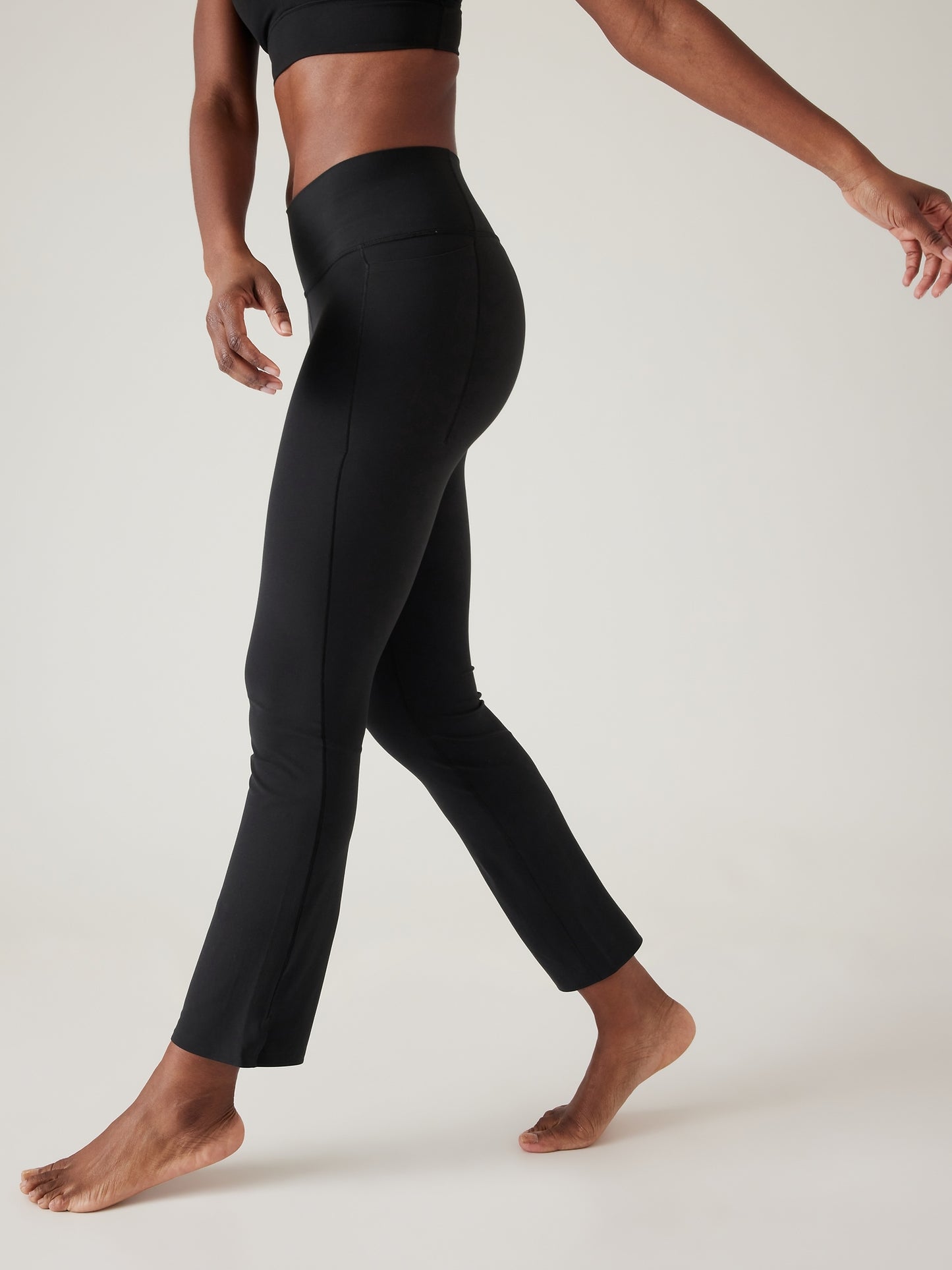 Transcend Stash Straight Leg Pant