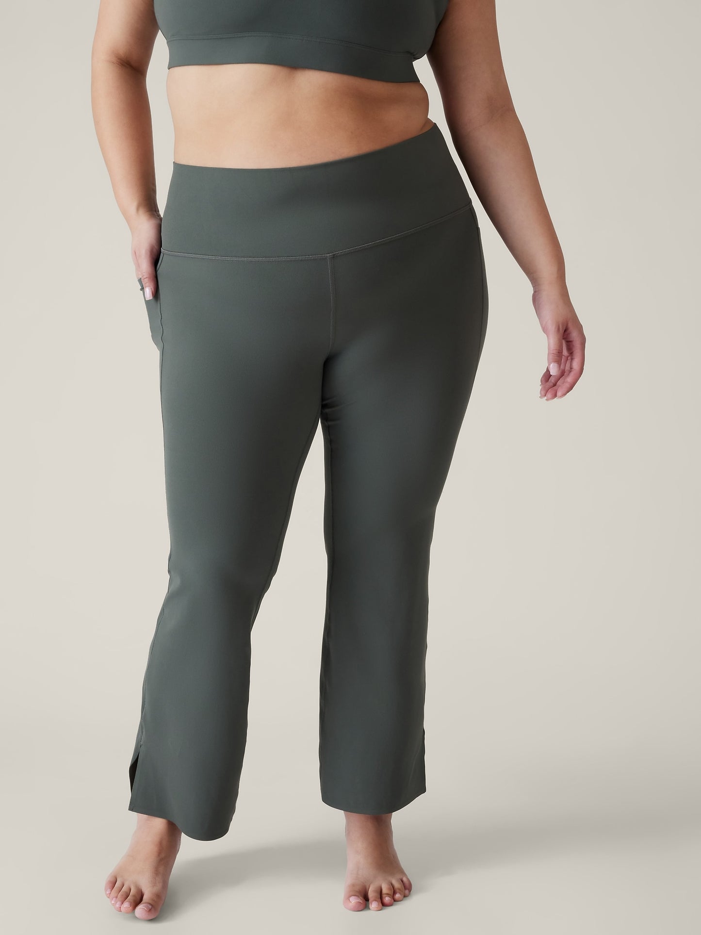 Transcend Stash Straight Leg Pant