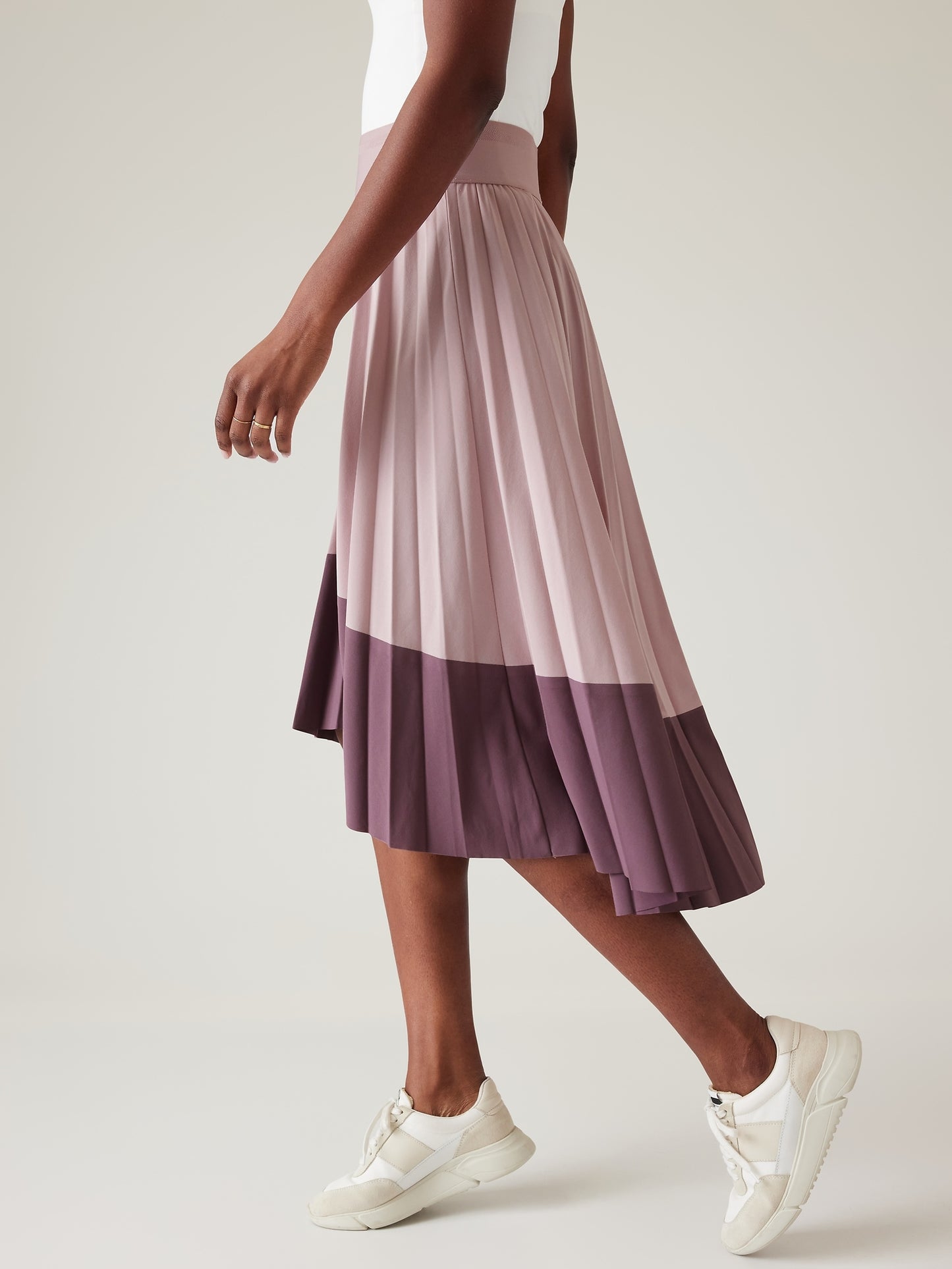 Swing Forward Pleated Skirt