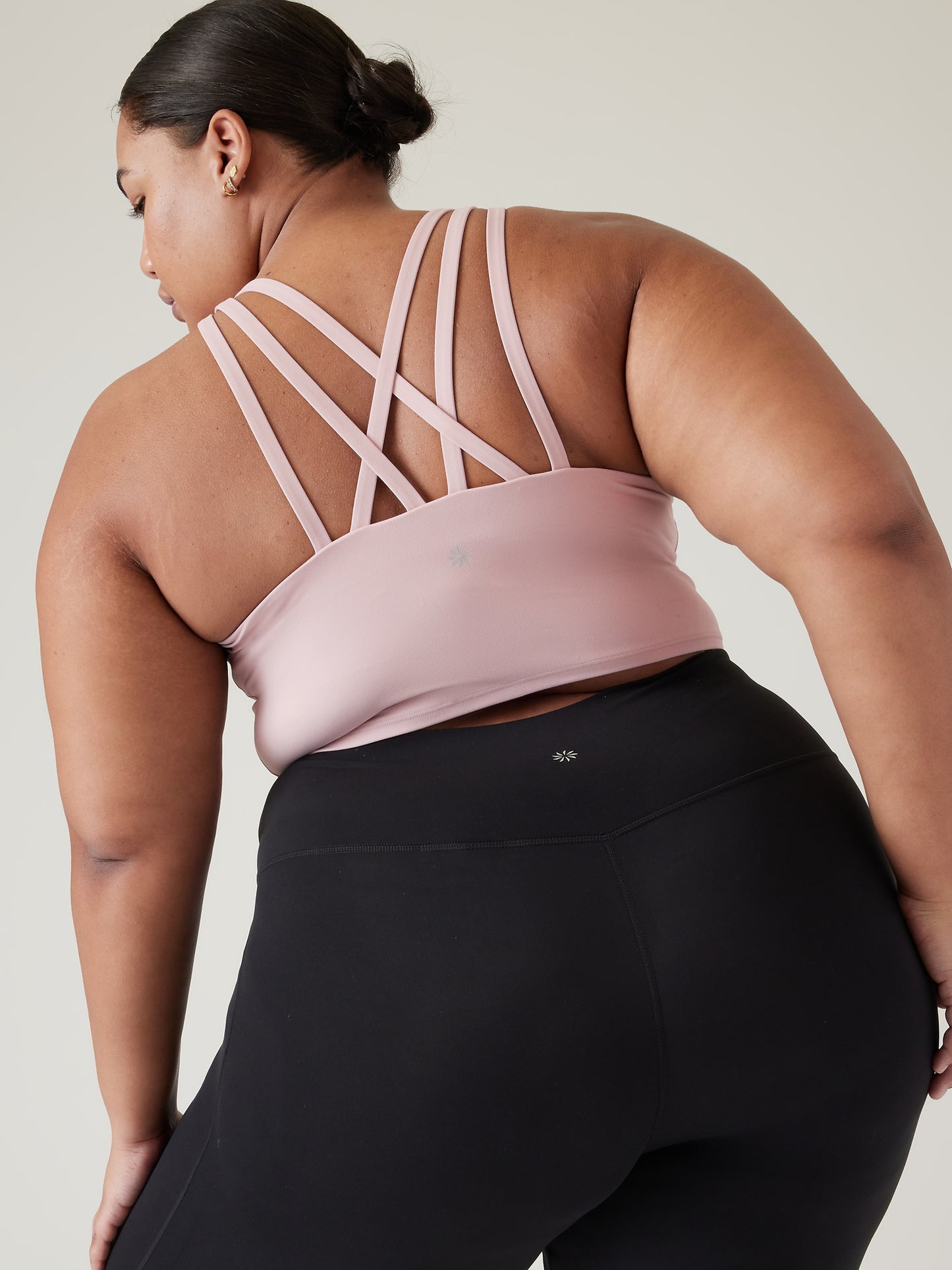 Conscious Strappy Crop Bra D-DD