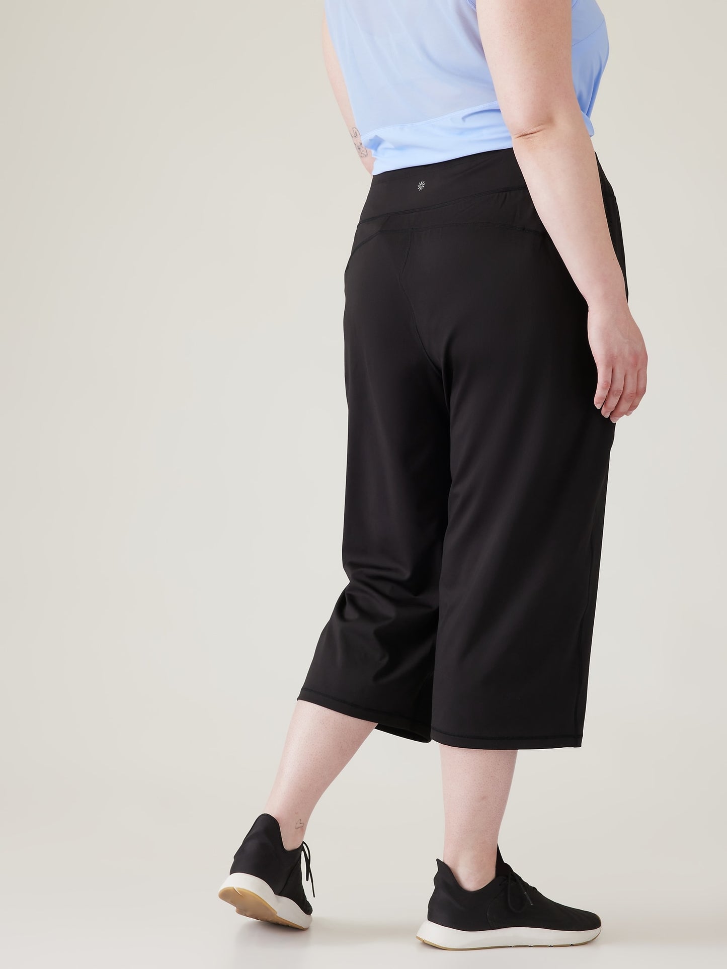 Ultimate Crop Pant