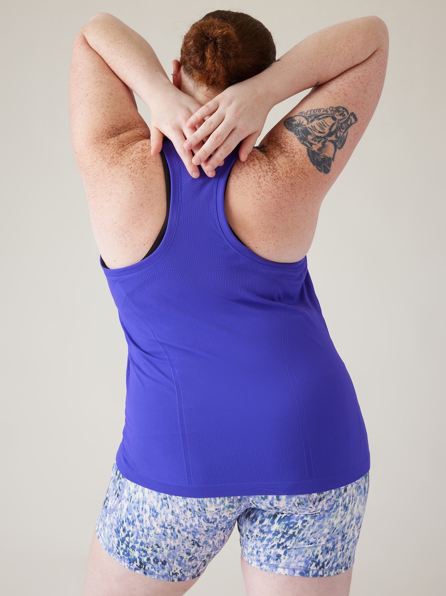 Momentum Seamless Tank