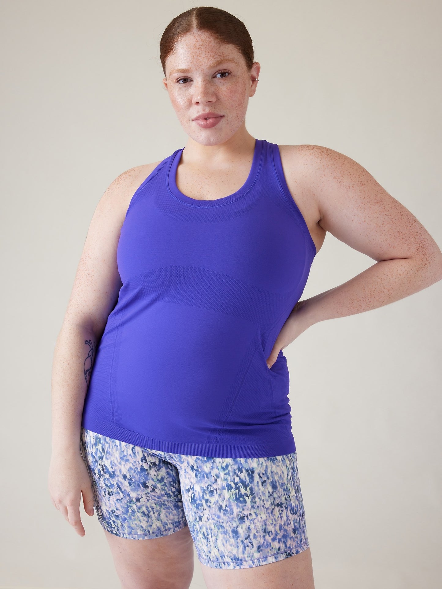 Momentum Seamless Tank