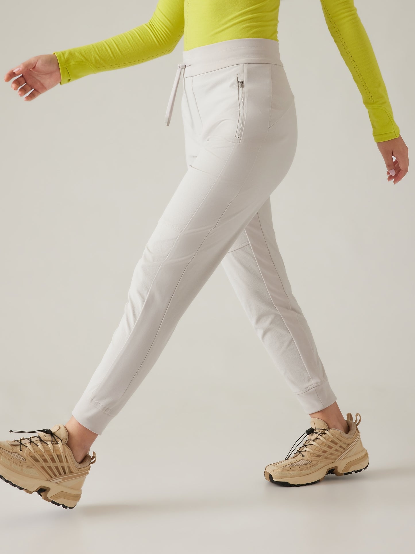 Headlands Hybrid Mid Rise Jogger