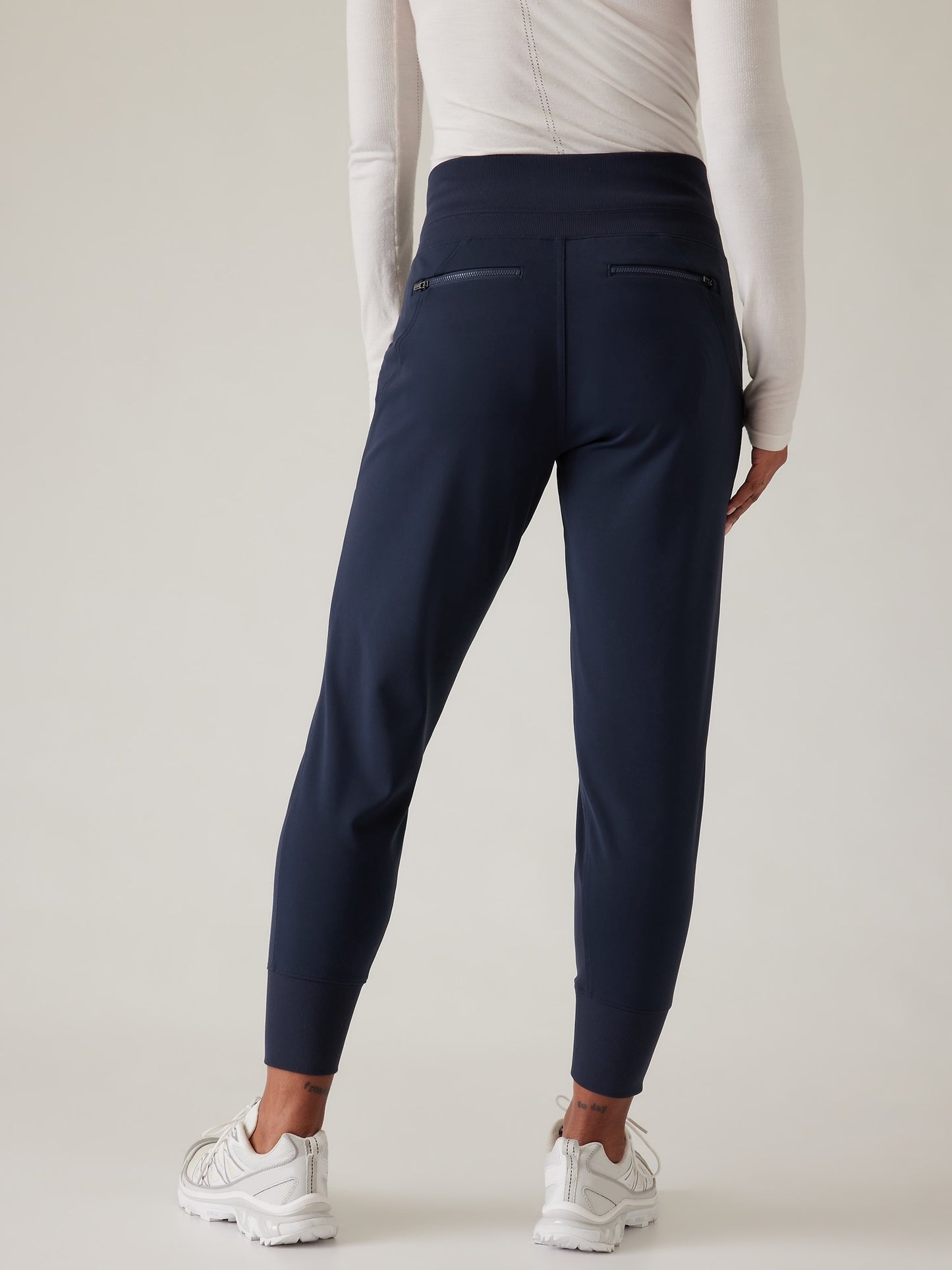 Venice Mid Rise Jogger