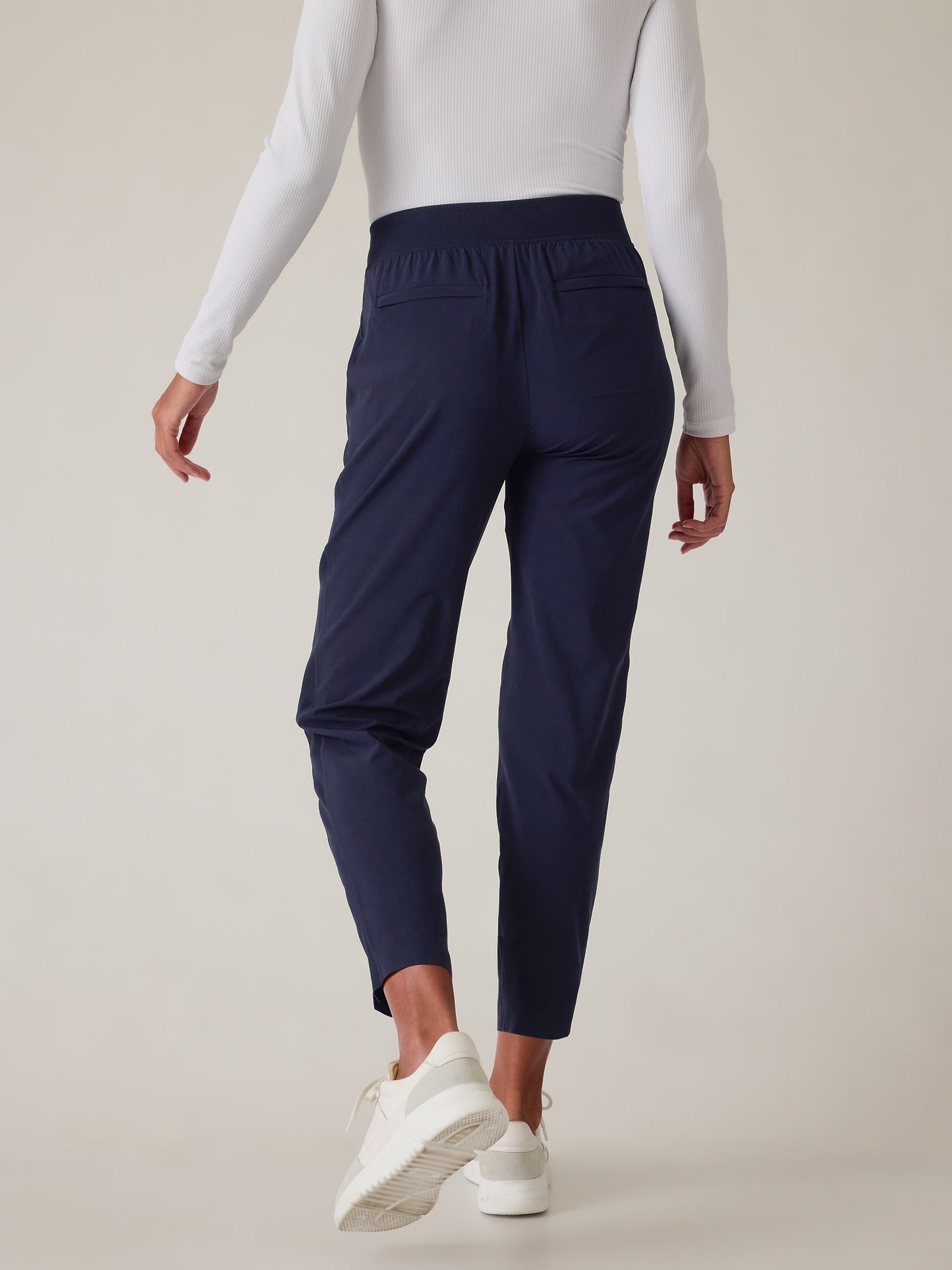 Brooklyn Mid Rise Ankle Pant