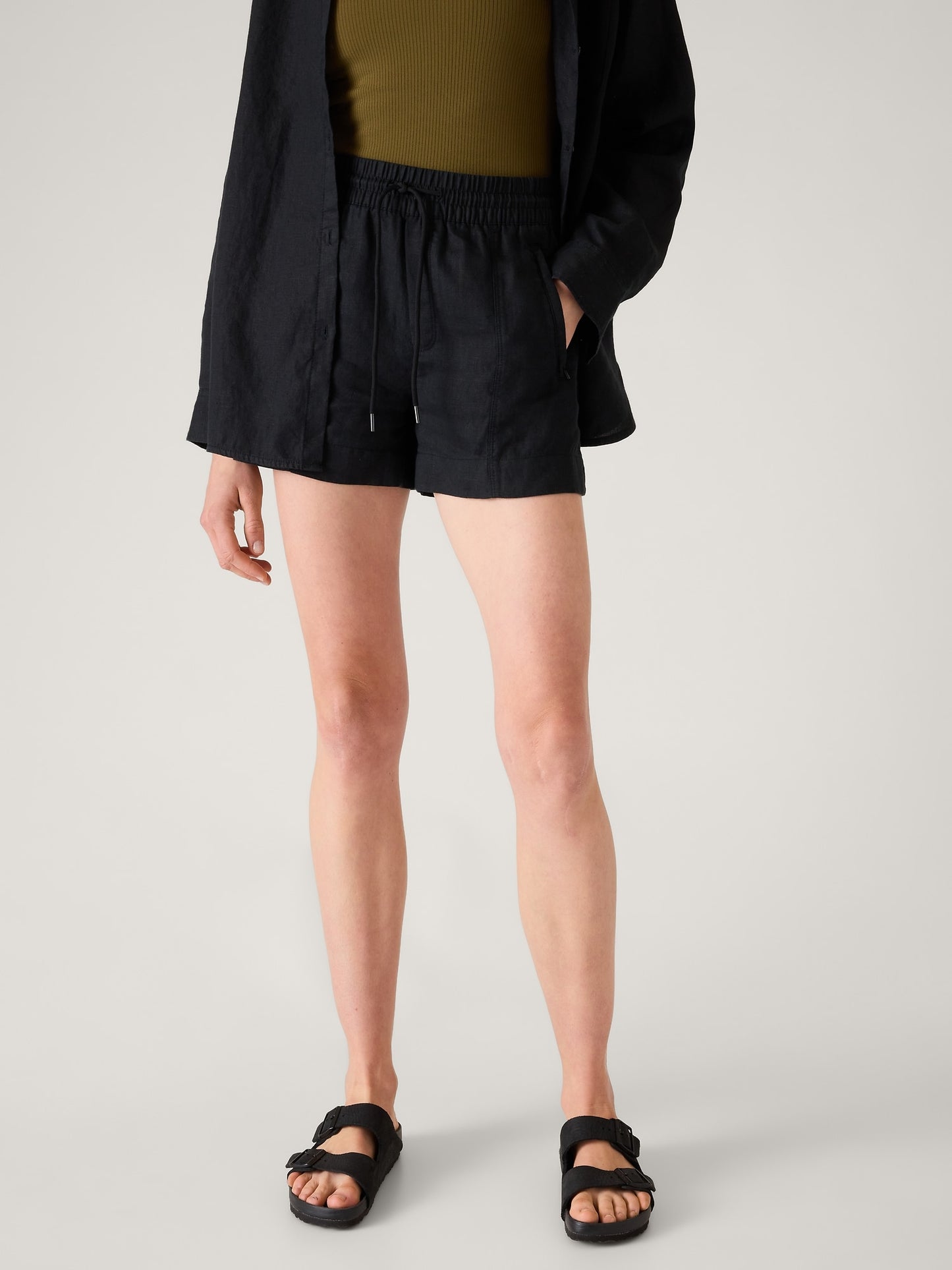 Retreat Linen Short