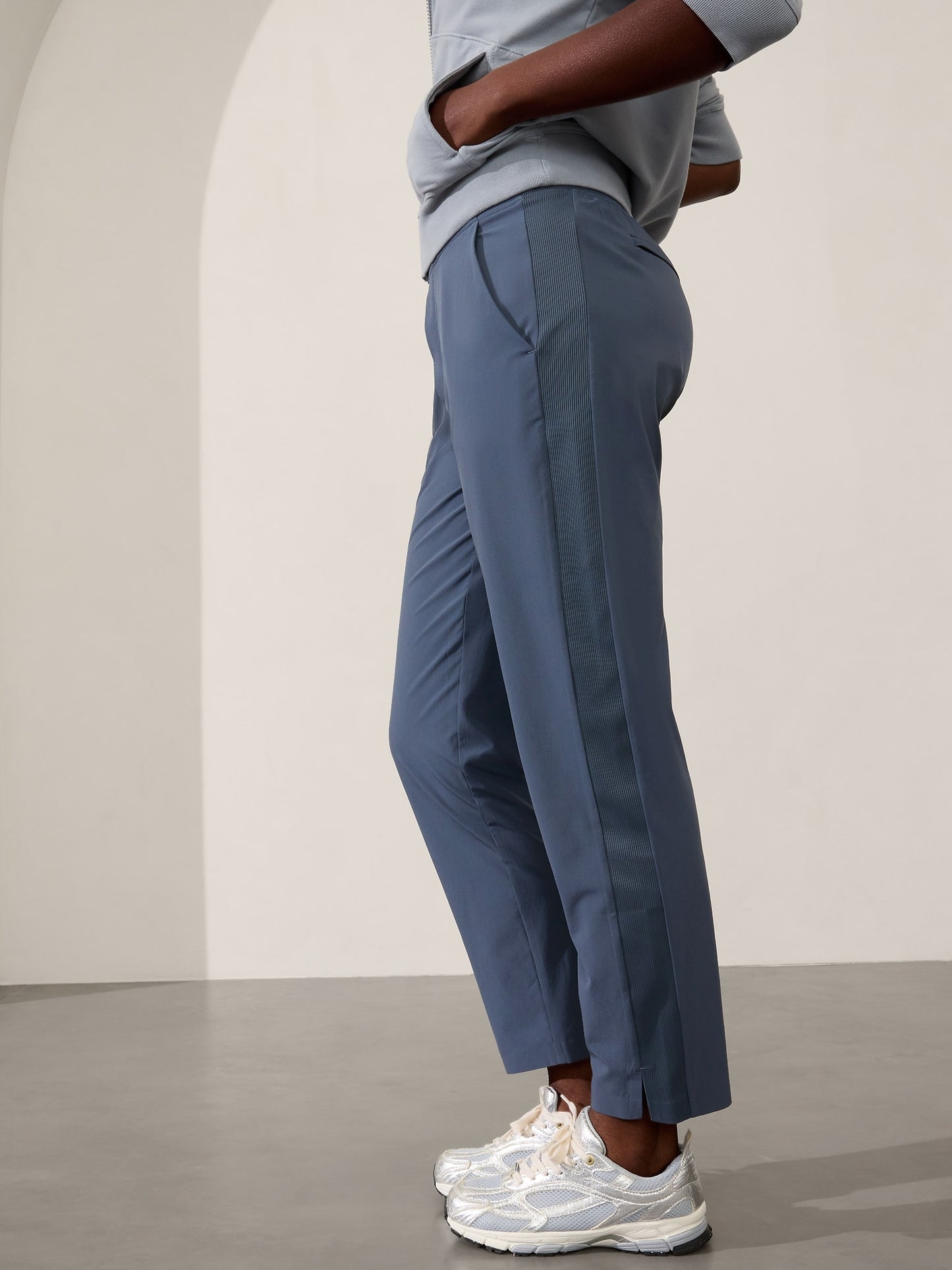 Brooklyn Mid Rise Ankle Pant