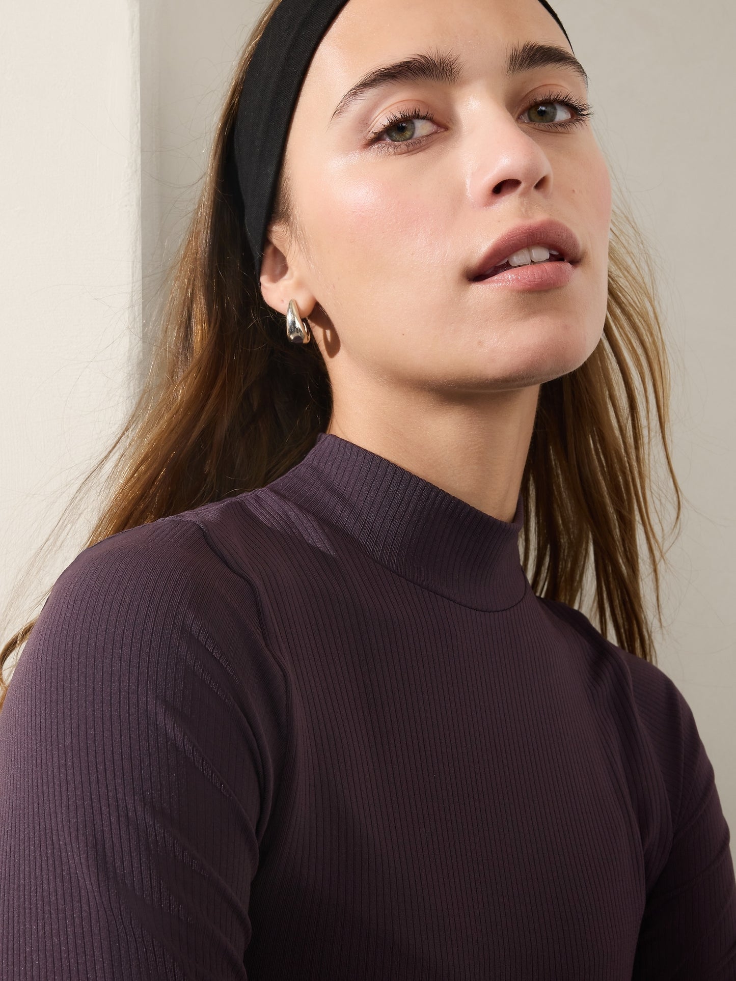 Renew Seamless Mock Neck Top