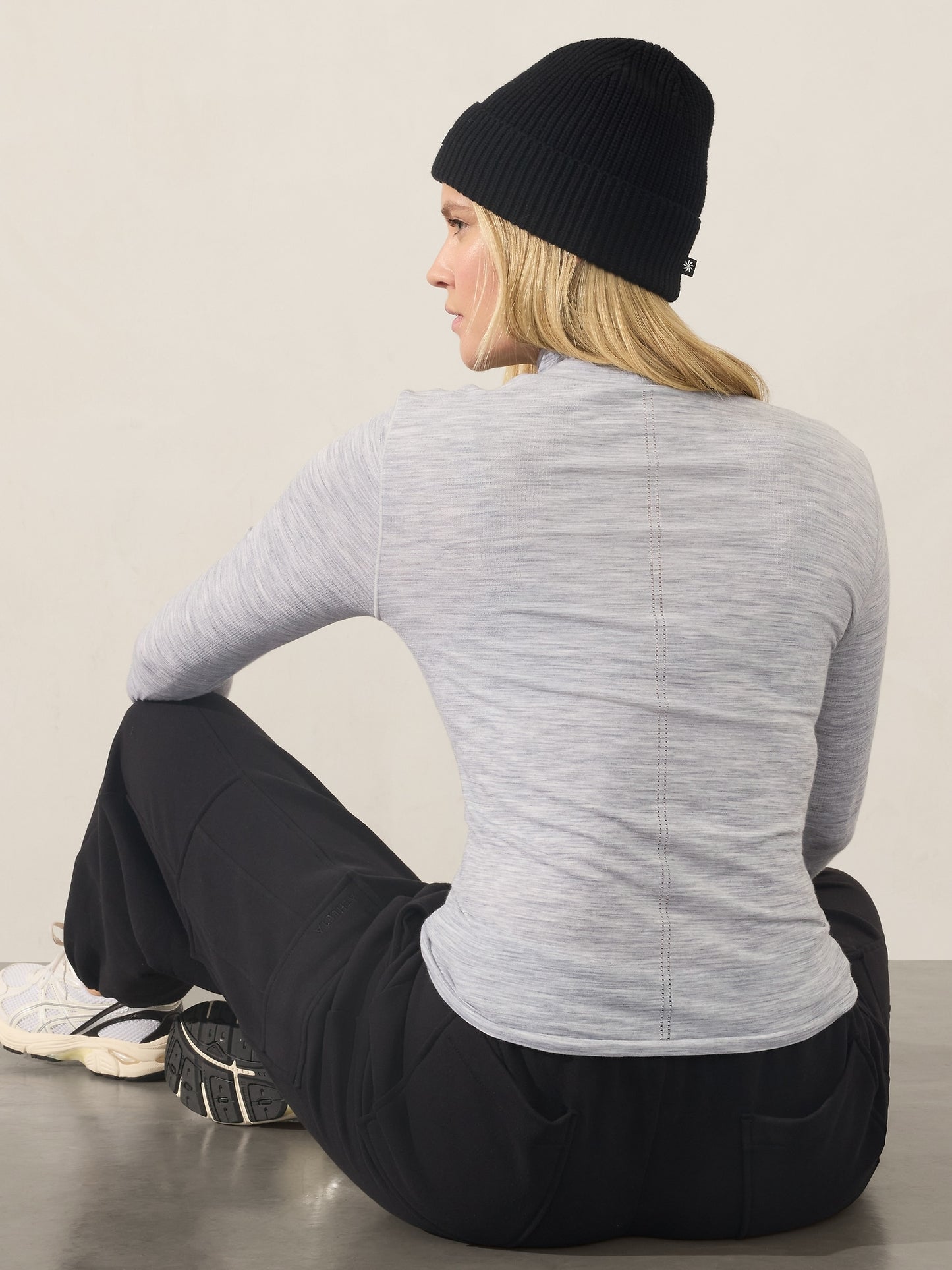 Ascent Seamless Turtleneck