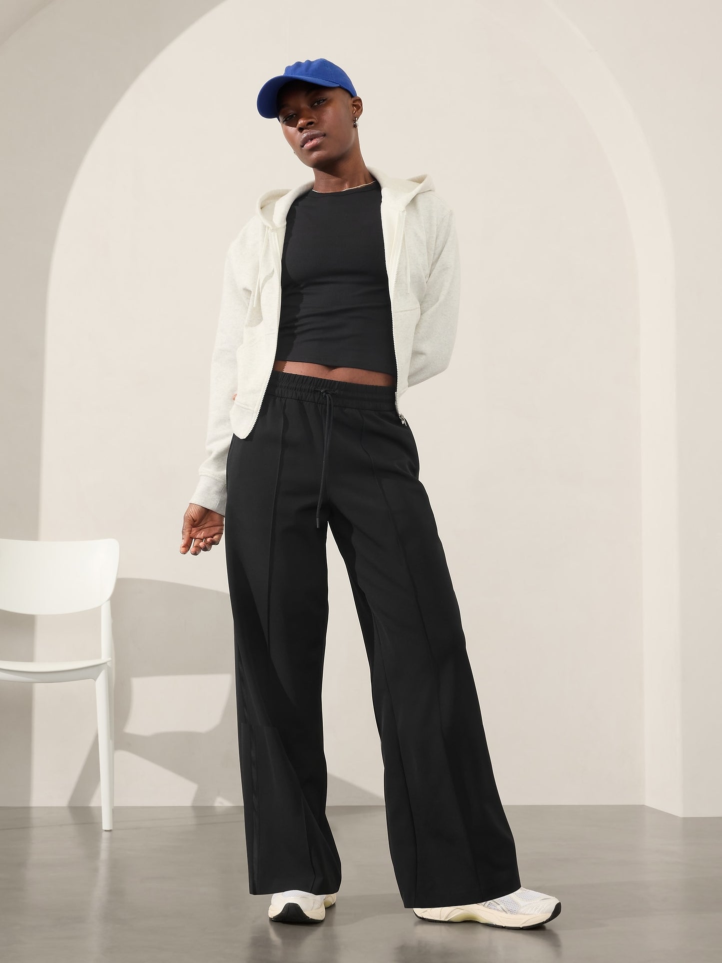 Endeavor High Rise Relaxed Pant