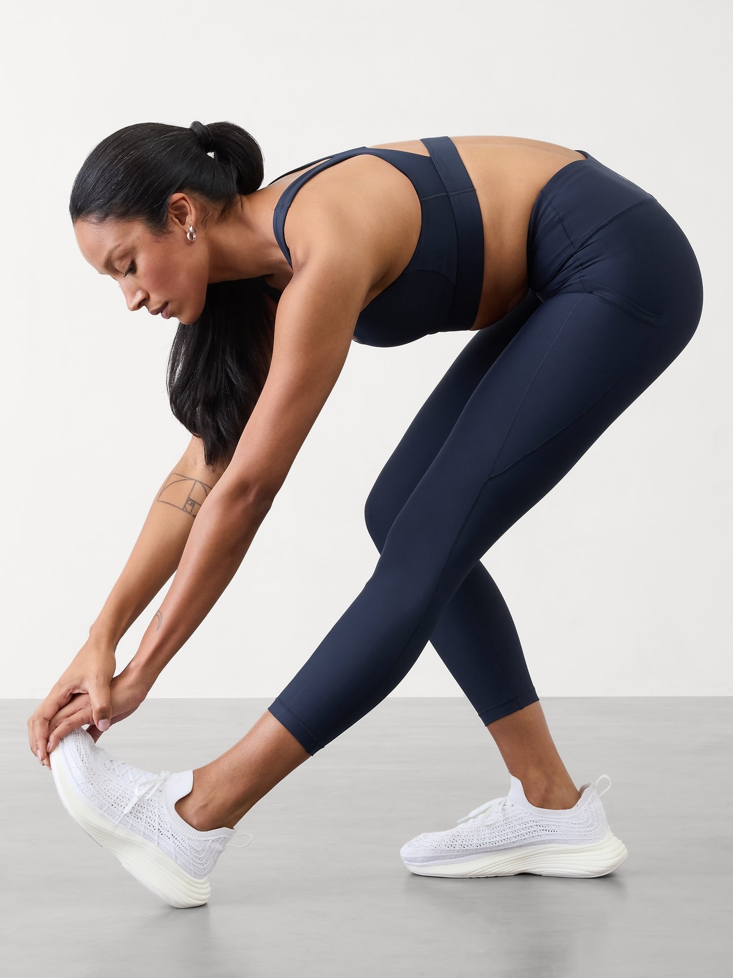 Interval Stash High Rise 7/8 Legging