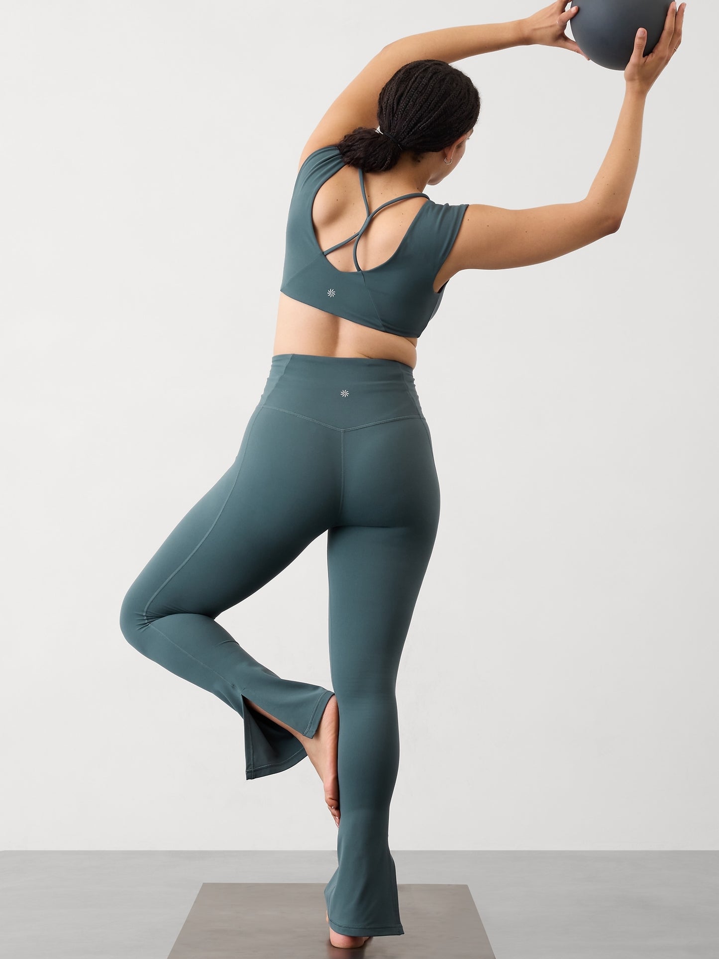 بنطال Elation Ultra High Rise Split Slim Flare