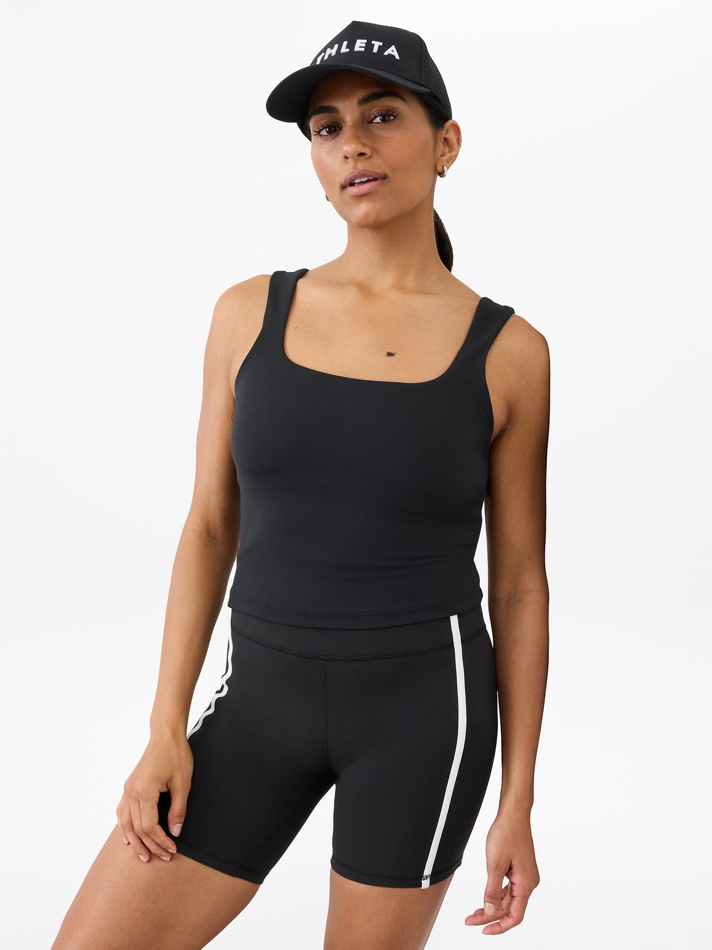 Transcend Square Neck Crop Sports Bra D-DD