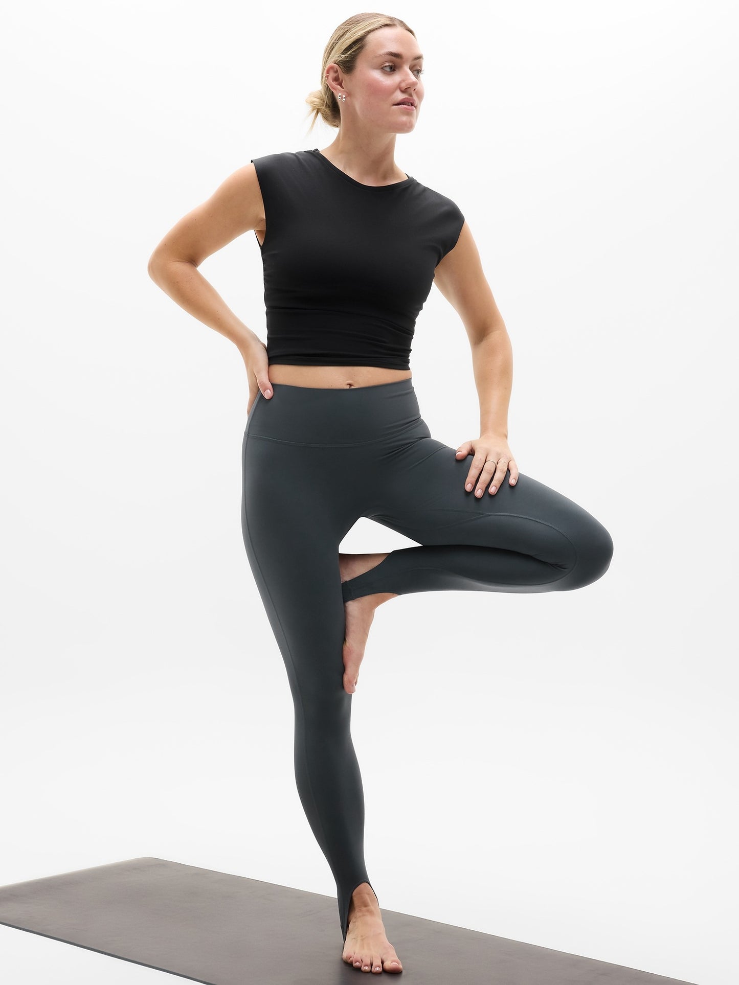 Transcend High Rise Stirrup Legging