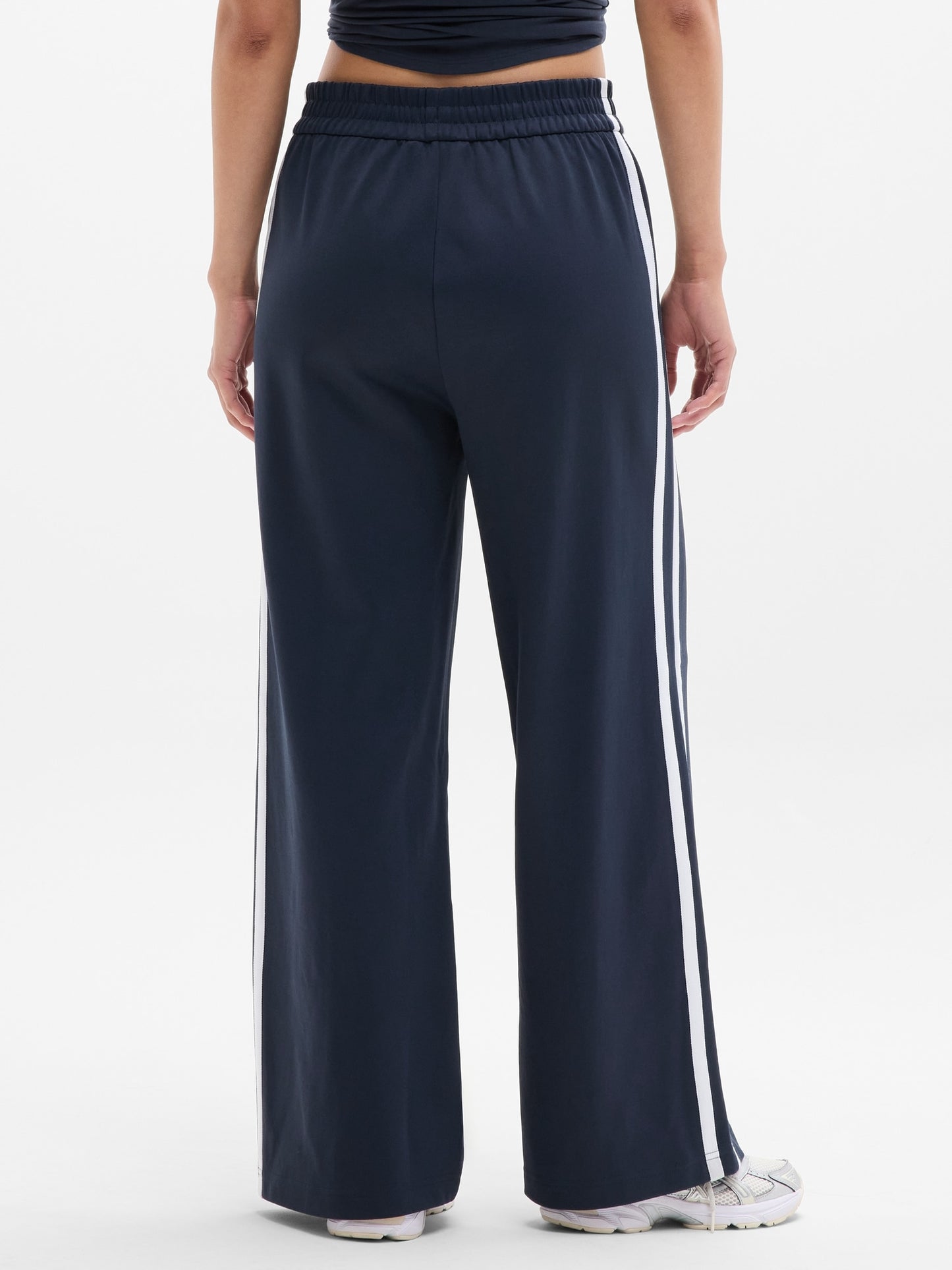 Tempo Mid Rise Wide Leg Track Pant