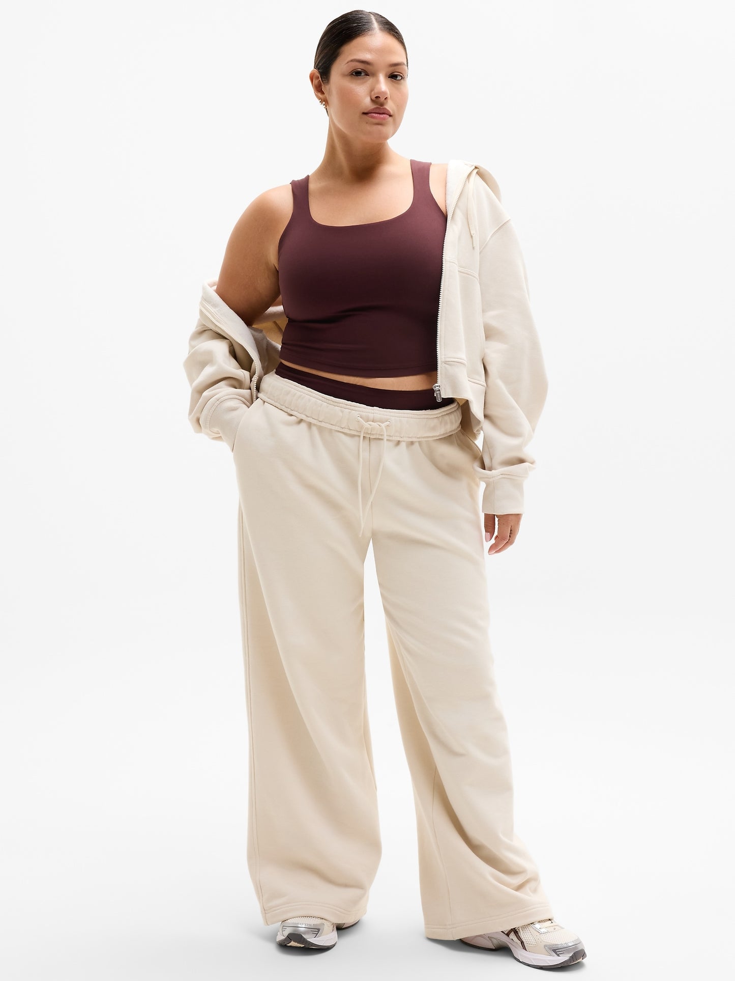 Transcend Square Neck Crop Sports Bra D-DD