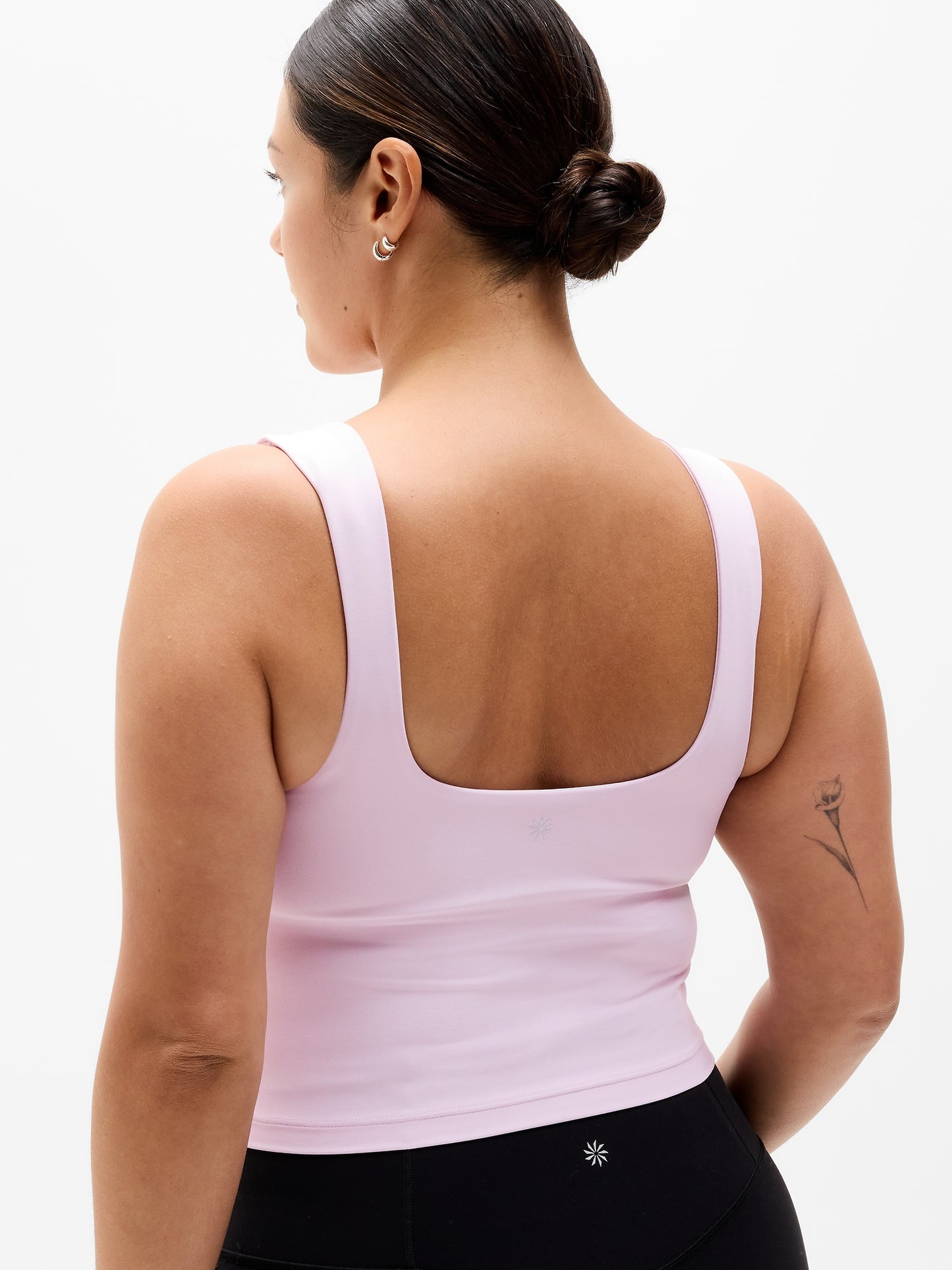 Transcend Square Neck Crop Sports Bra D-DD