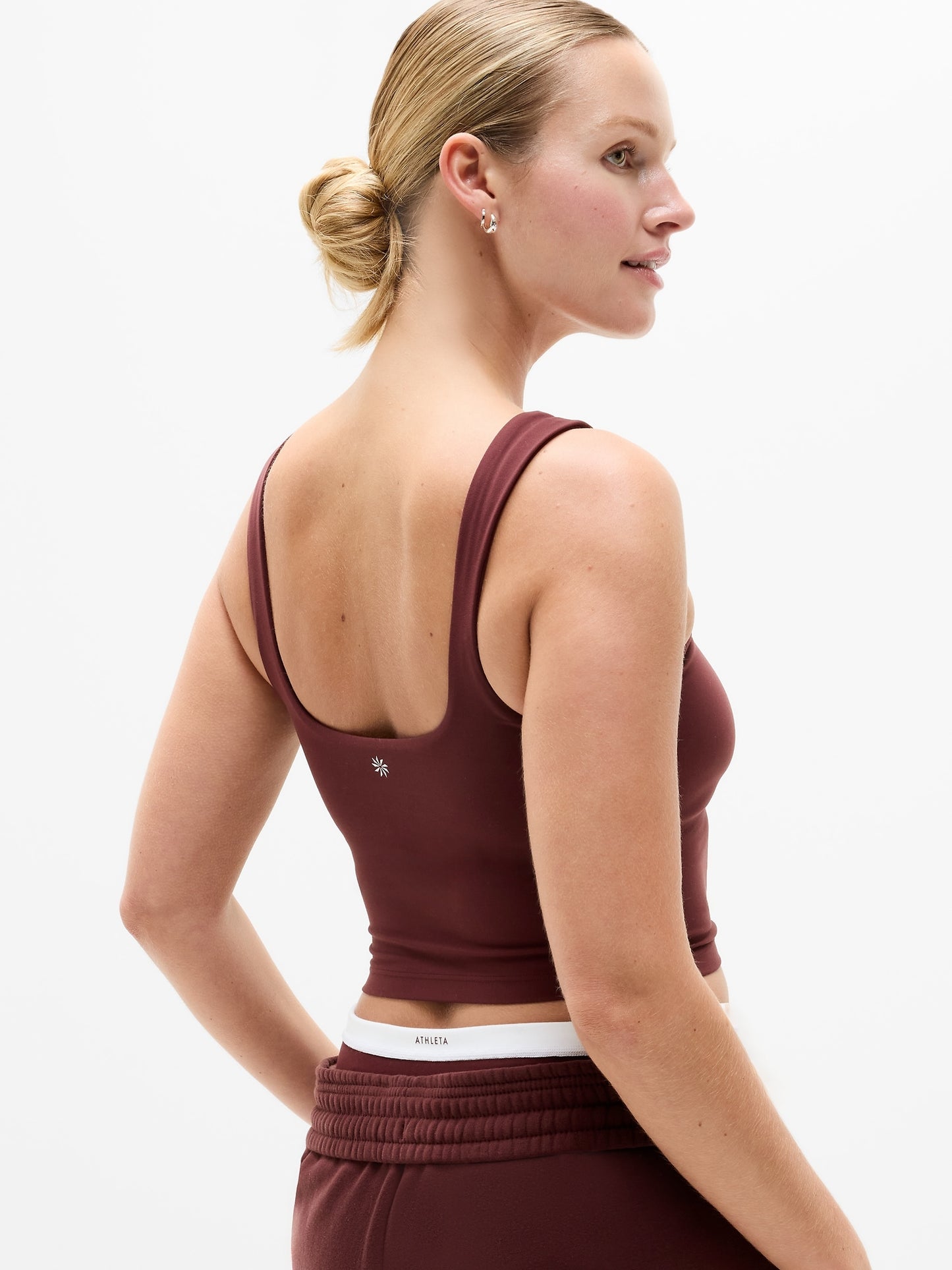 Transcend Square Neck Crop Sports Bra A-C