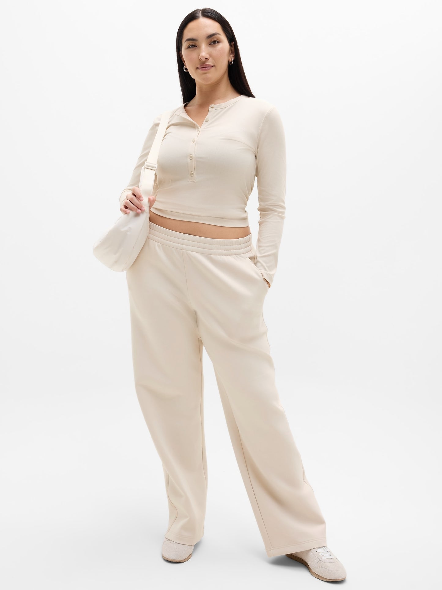 Form Knit Mid Rise Straight Pant