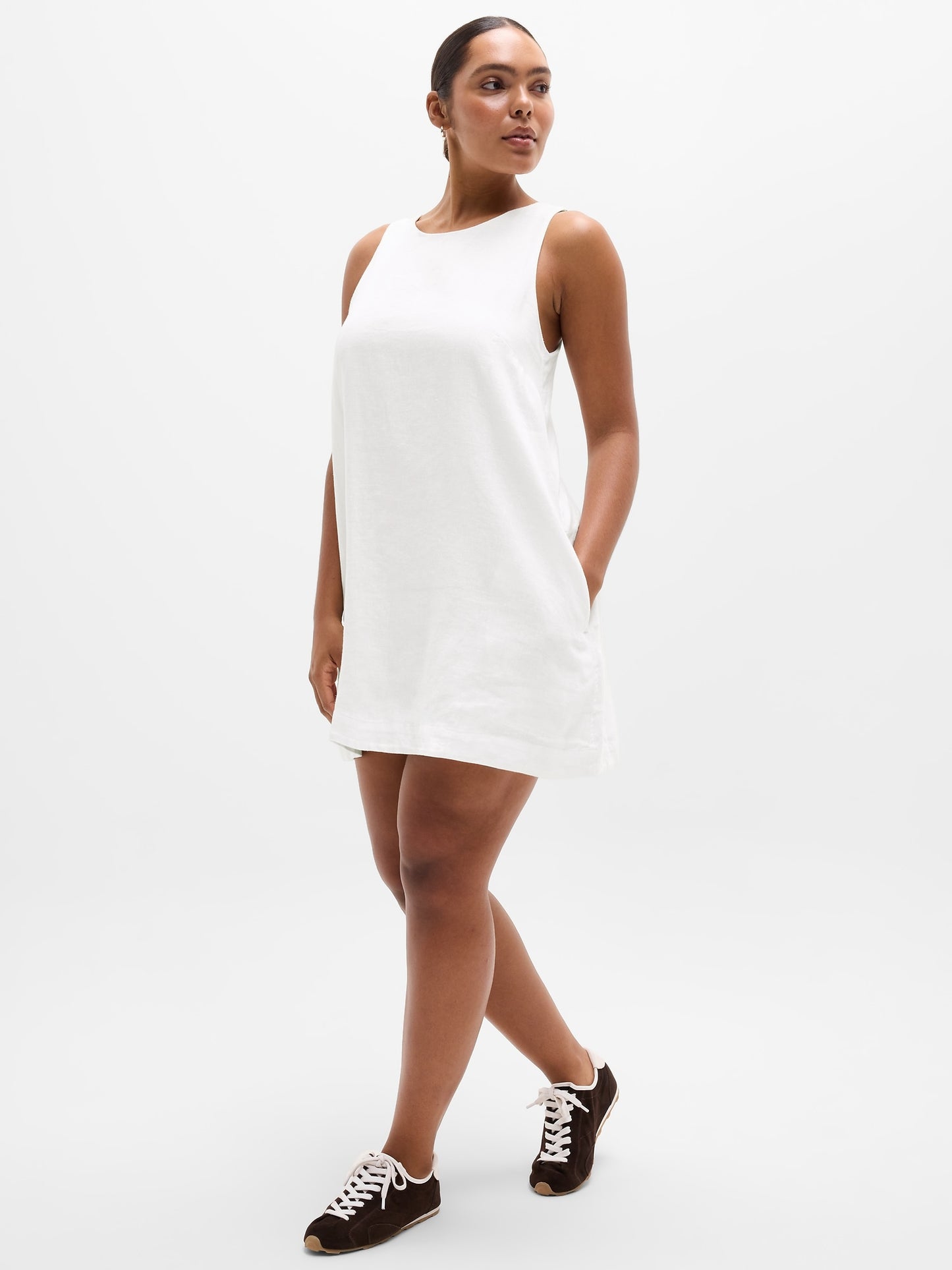 Retreat Linen Dress