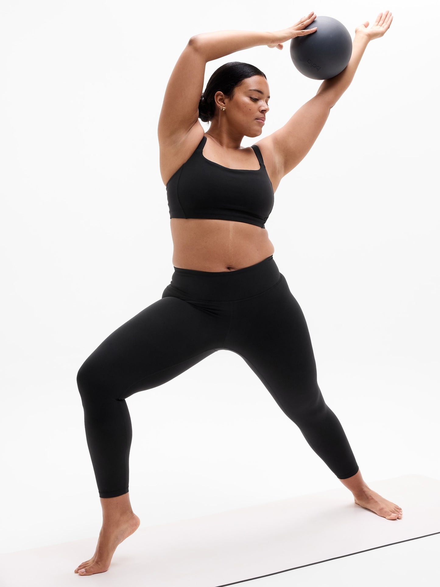 Reform Adjustable Sports Bra D-DD