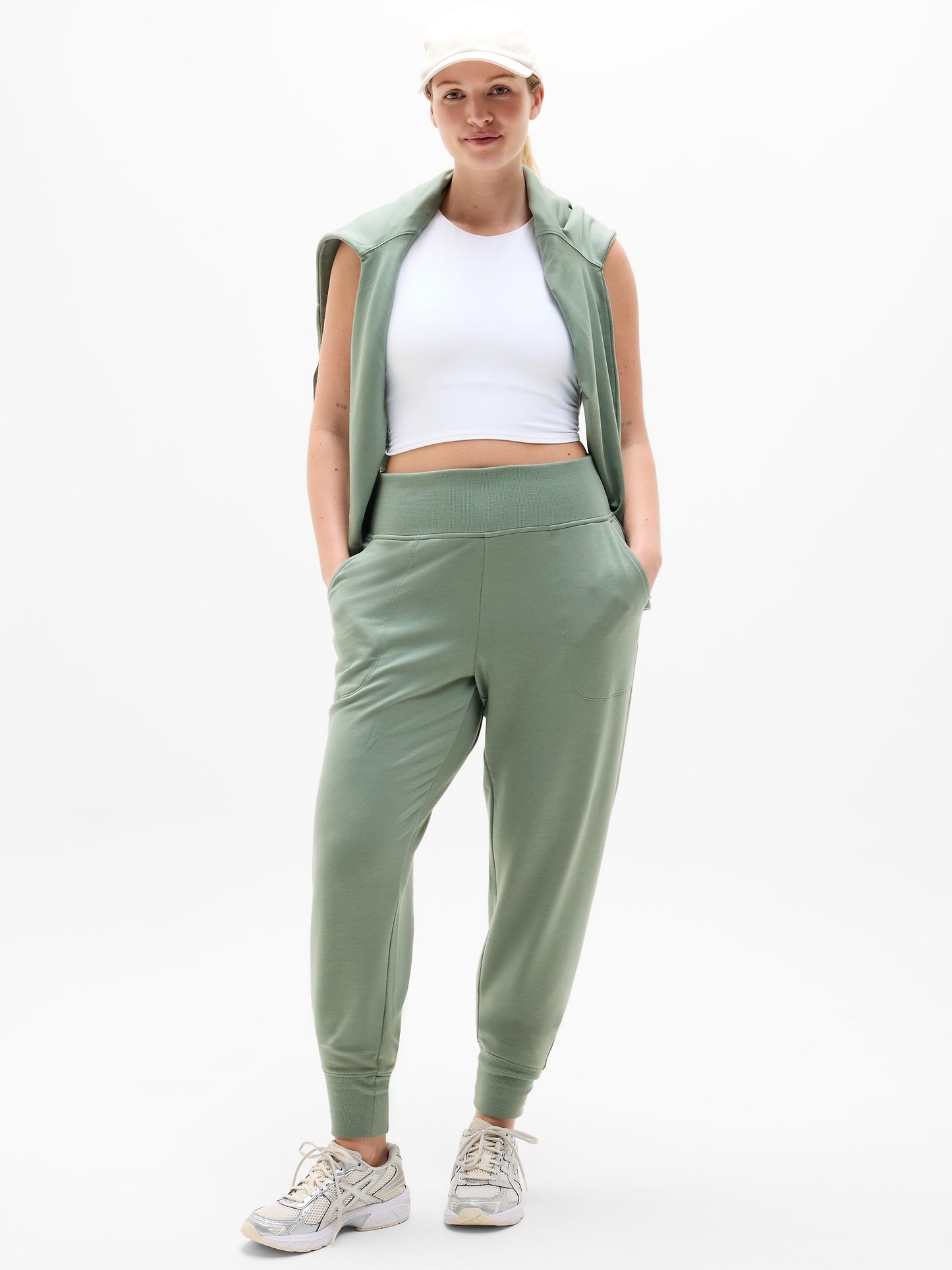 Coaster Luxe High Rise Jogger