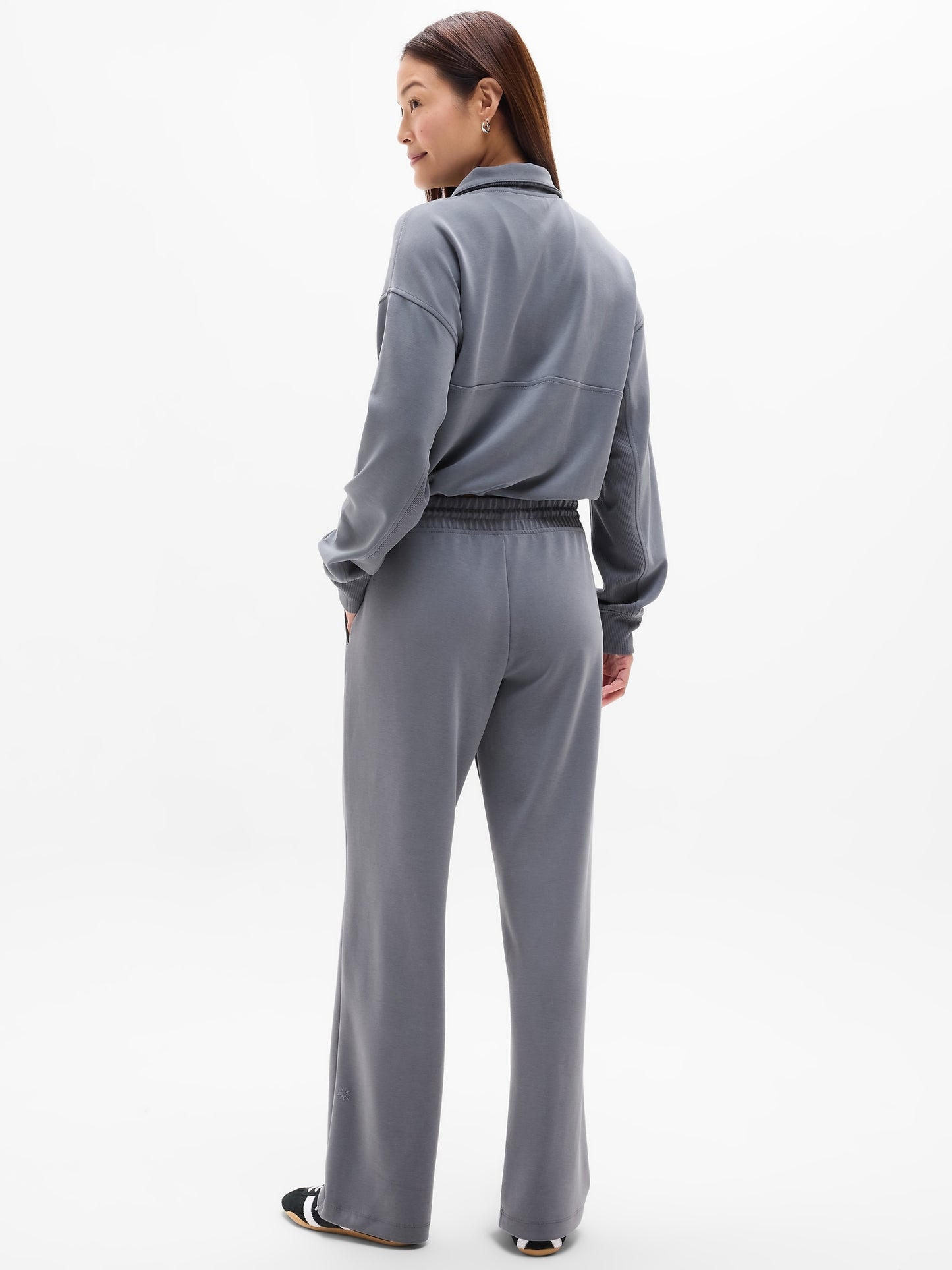 Seasoft Mid Rise Straight Pant