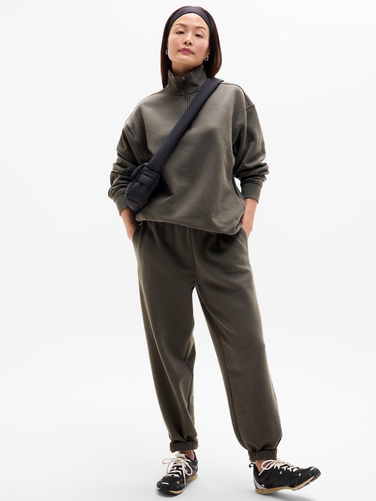 Forever Fleece 1/4 Zip Sweatshirt